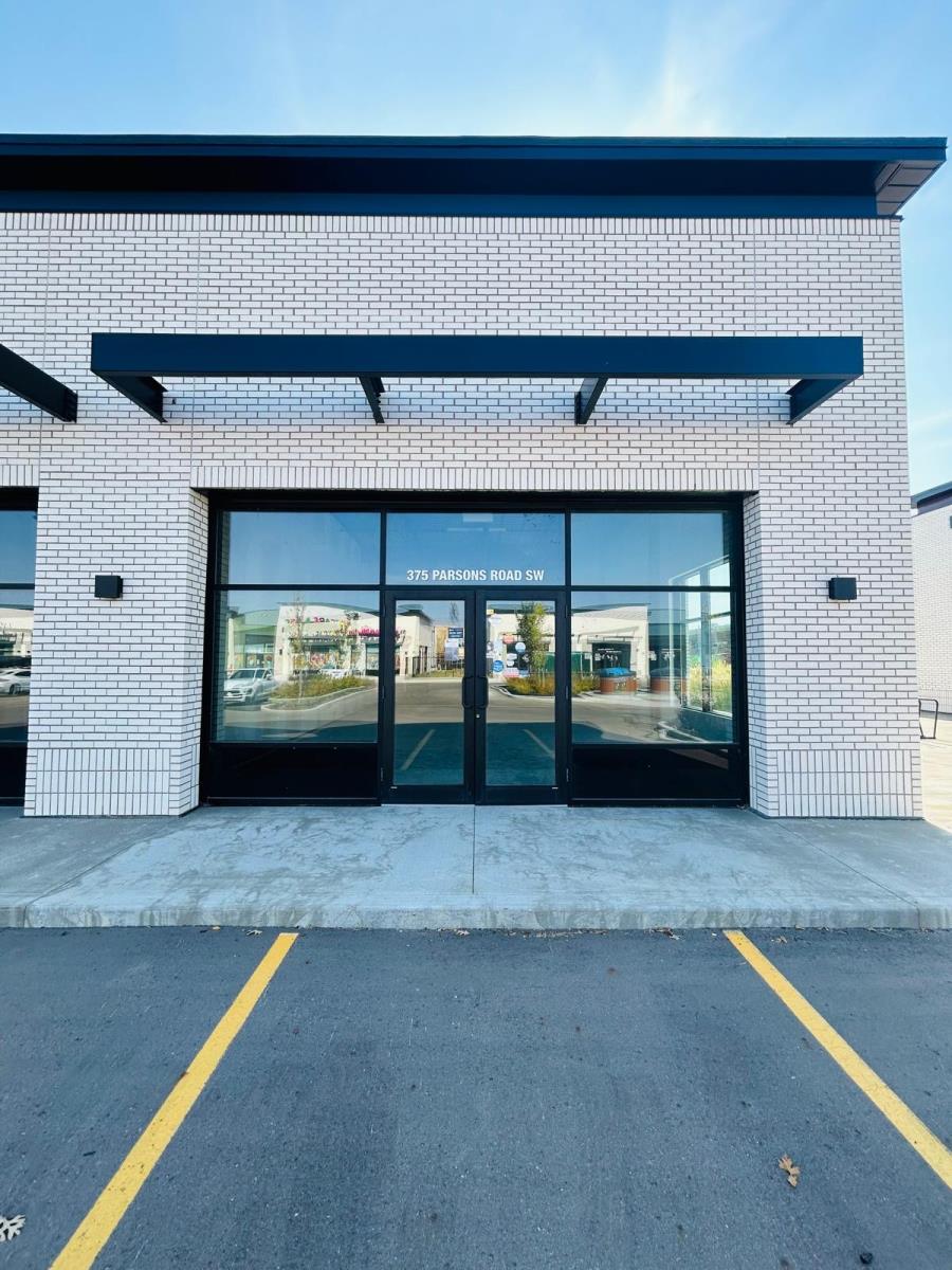 369  Parsons Rd, Edmonton, Alberta  T6X 0W6 - Photo 1 - 43688572