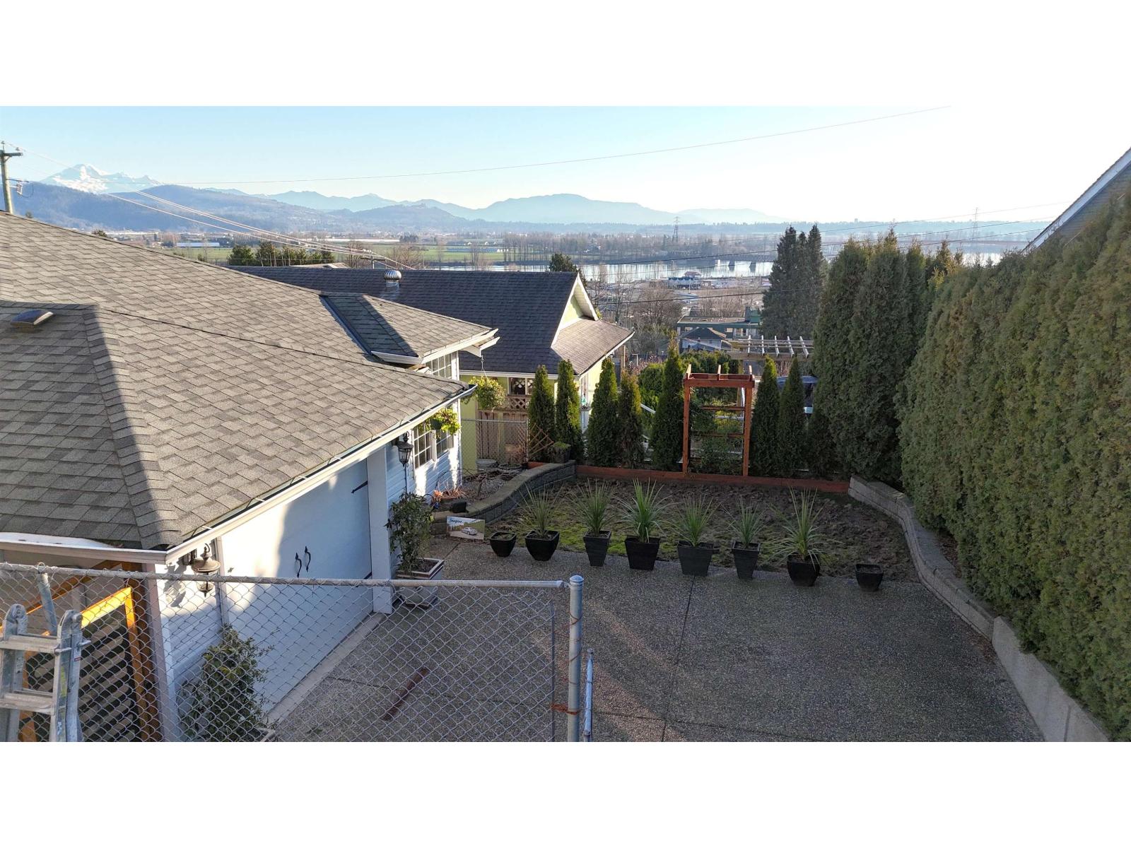 7461 Murray Street, Mission, British Columbia  V2V 4A8 - Photo 28 - R3080503