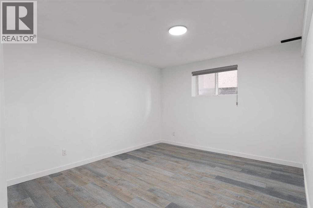 20 Sherwood Circle Nw, Calgary, Alberta  T3R 1R2 - Photo 39 - A2279843