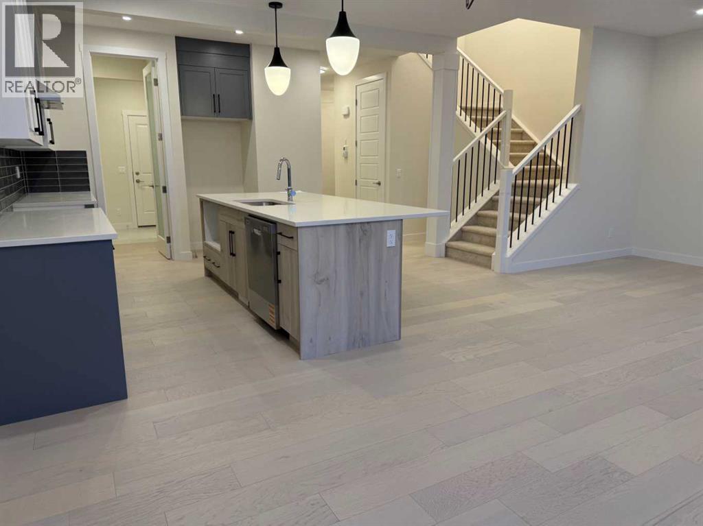 92 Sundown Crescent, Cochrane, Alberta  T4C 1Y3 - Photo 12 - A2228997