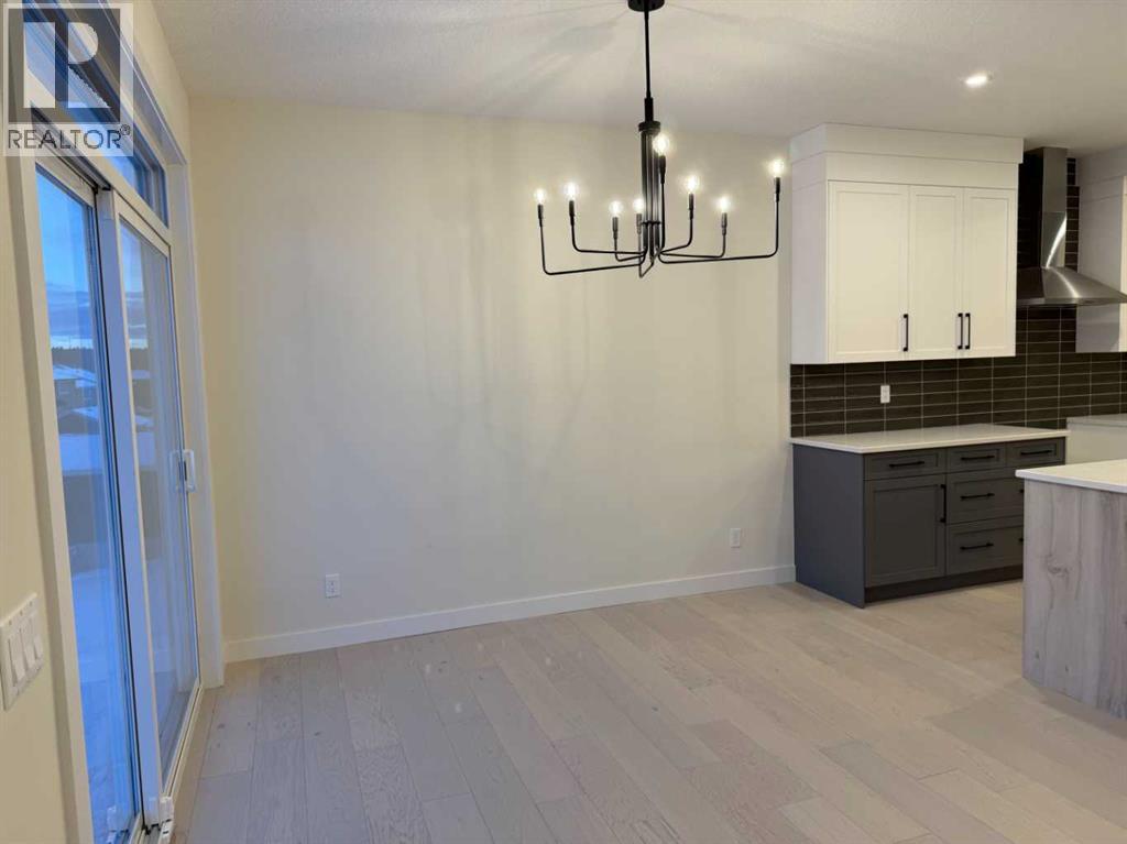 92 Sundown Crescent, Cochrane, Alberta  T4C 1Y3 - Photo 17 - A2228997