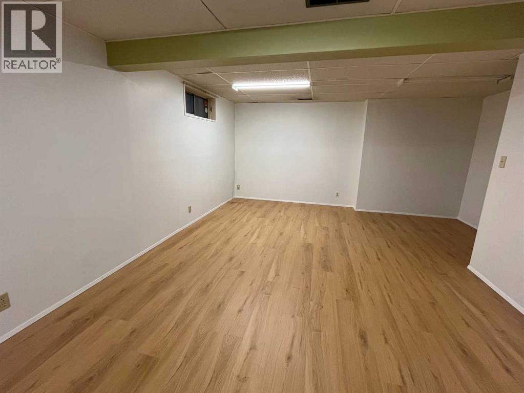 90 Abalone Crescent Ne, Calgary, Alberta  T2A 6X8 - Photo 5 - A2252528