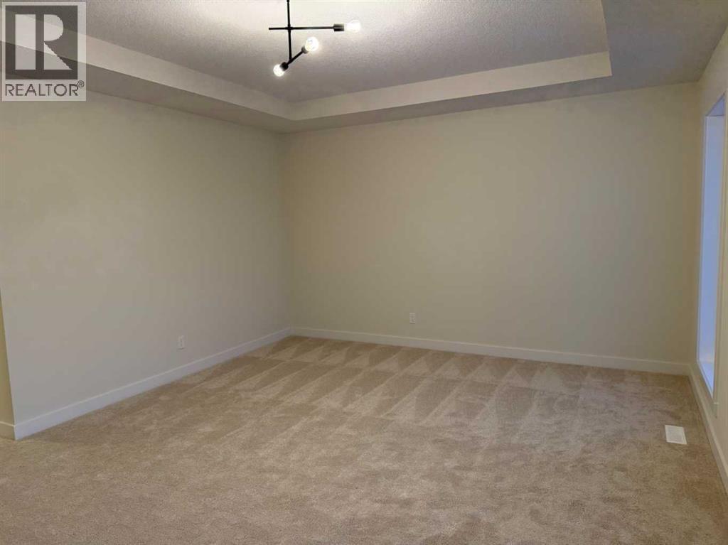 92 Sundown Crescent, Cochrane, Alberta  T4C 1Y3 - Photo 34 - A2228997