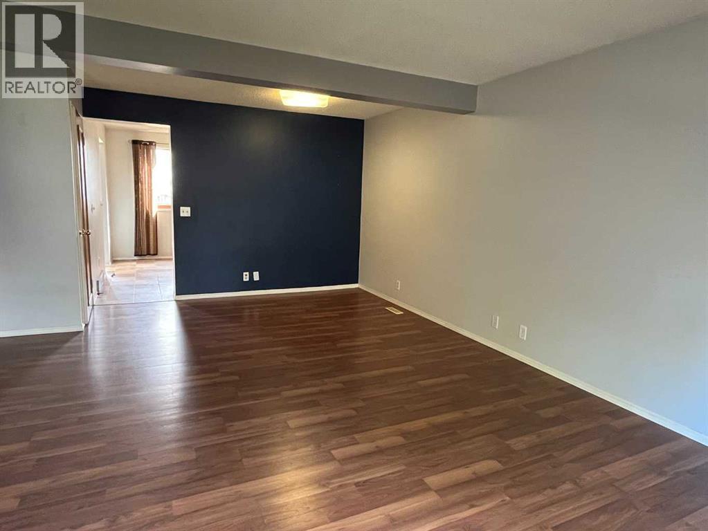 90 Abalone Crescent Ne, Calgary, Alberta  T2A 6X8 - Photo 3 - A2252528