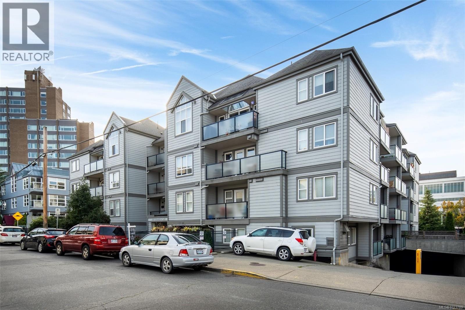 119 827 North Park St, Victoria, British Columbia  V8W 3Y3 - Photo 2 - 1023789