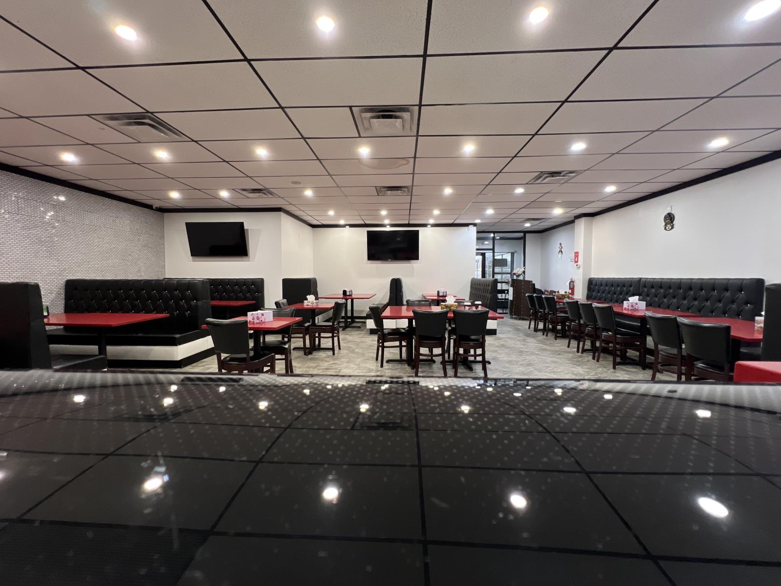 326  Saddleback Rd Nw, Edmonton, Alberta  T6J 4R7 - Photo 17 - 44171688