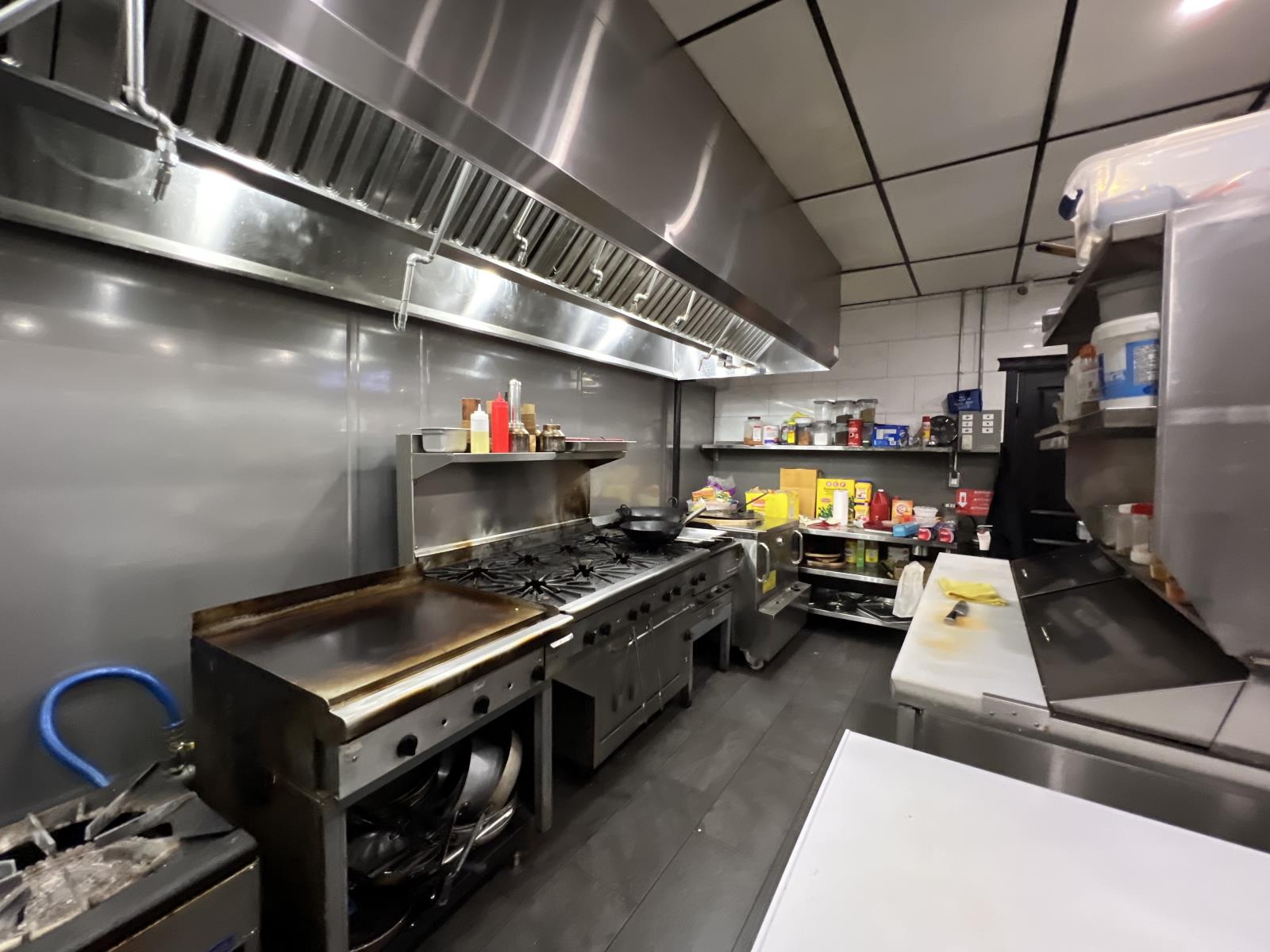 326  Saddleback Rd Nw, Edmonton, Alberta  T6J 4R7 - Photo 42 - 44171688