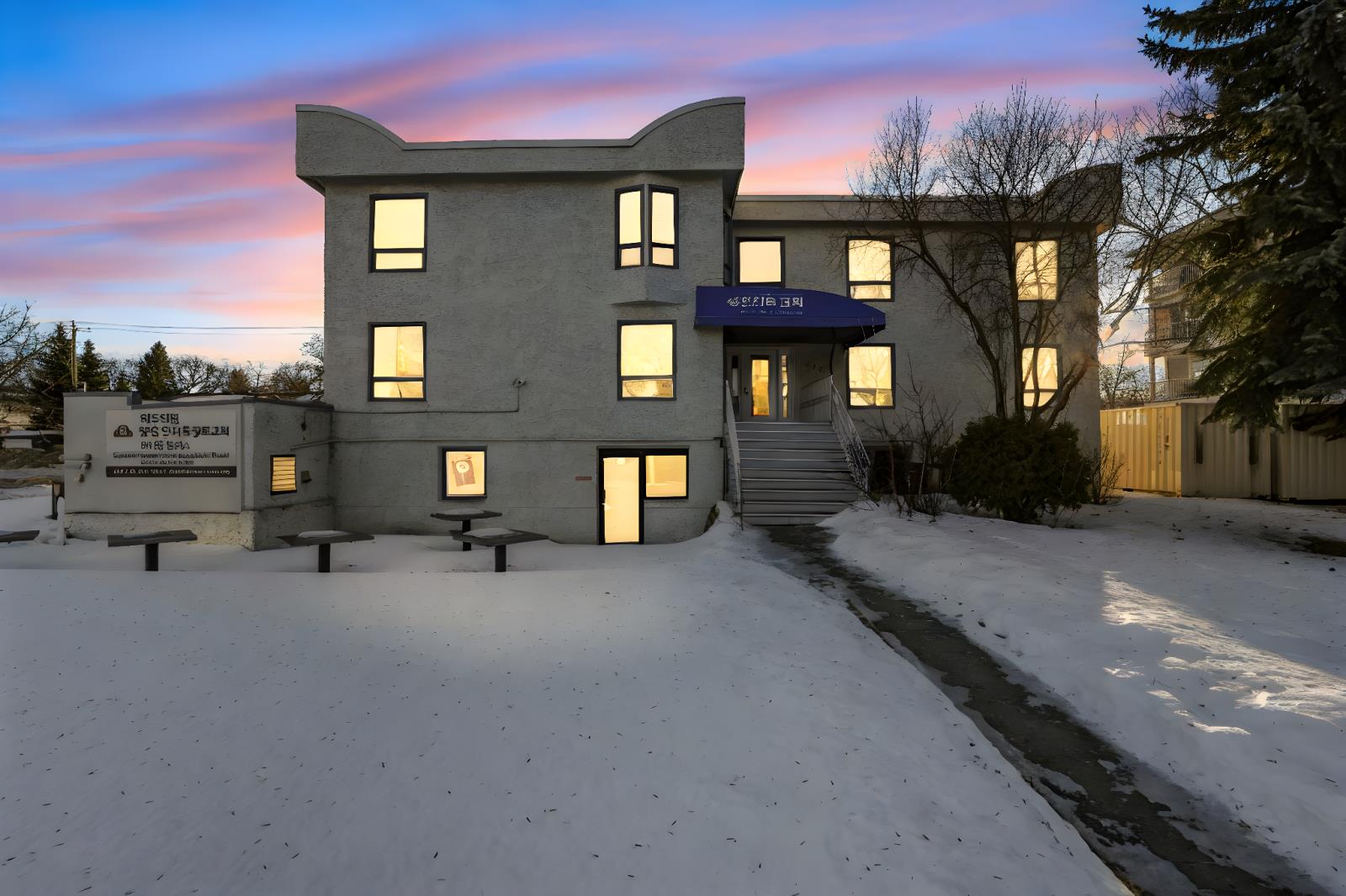 8711 82 Avenue Nw, Edmonton, Alberta T6C 0Y9 - Photo 5 - 44194111