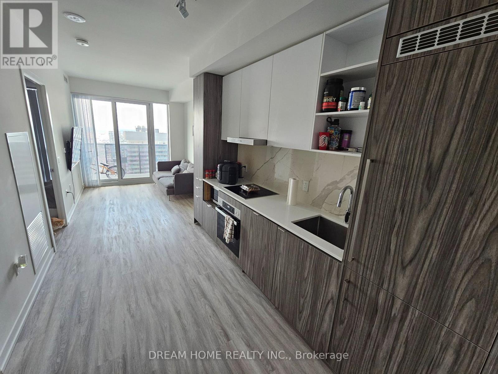 5806 - 55 Cooper Street, Toronto, Ontario  M5E 0G1 - Photo 4 - C12728026