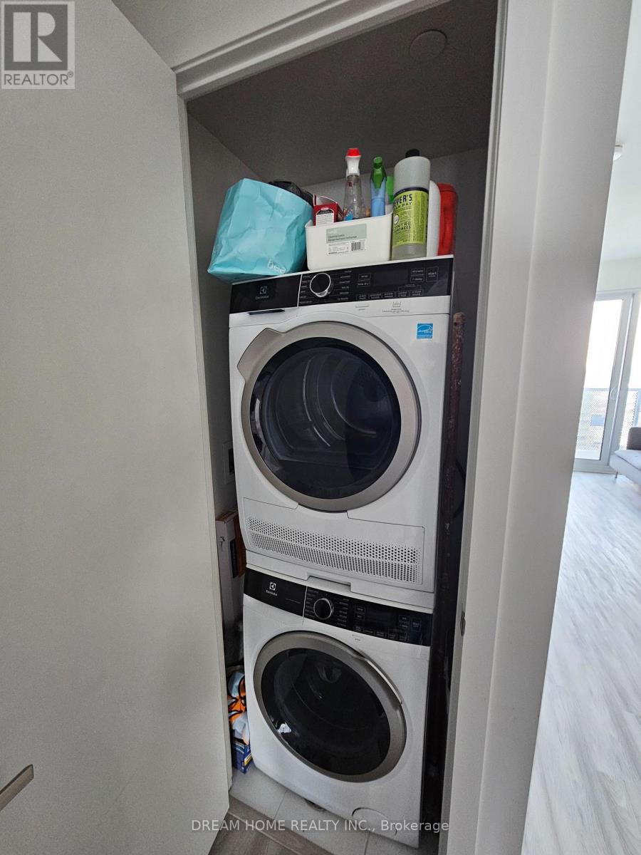 5806 - 55 Cooper Street, Toronto, Ontario  M5E 0G1 - Photo 7 - C12728026