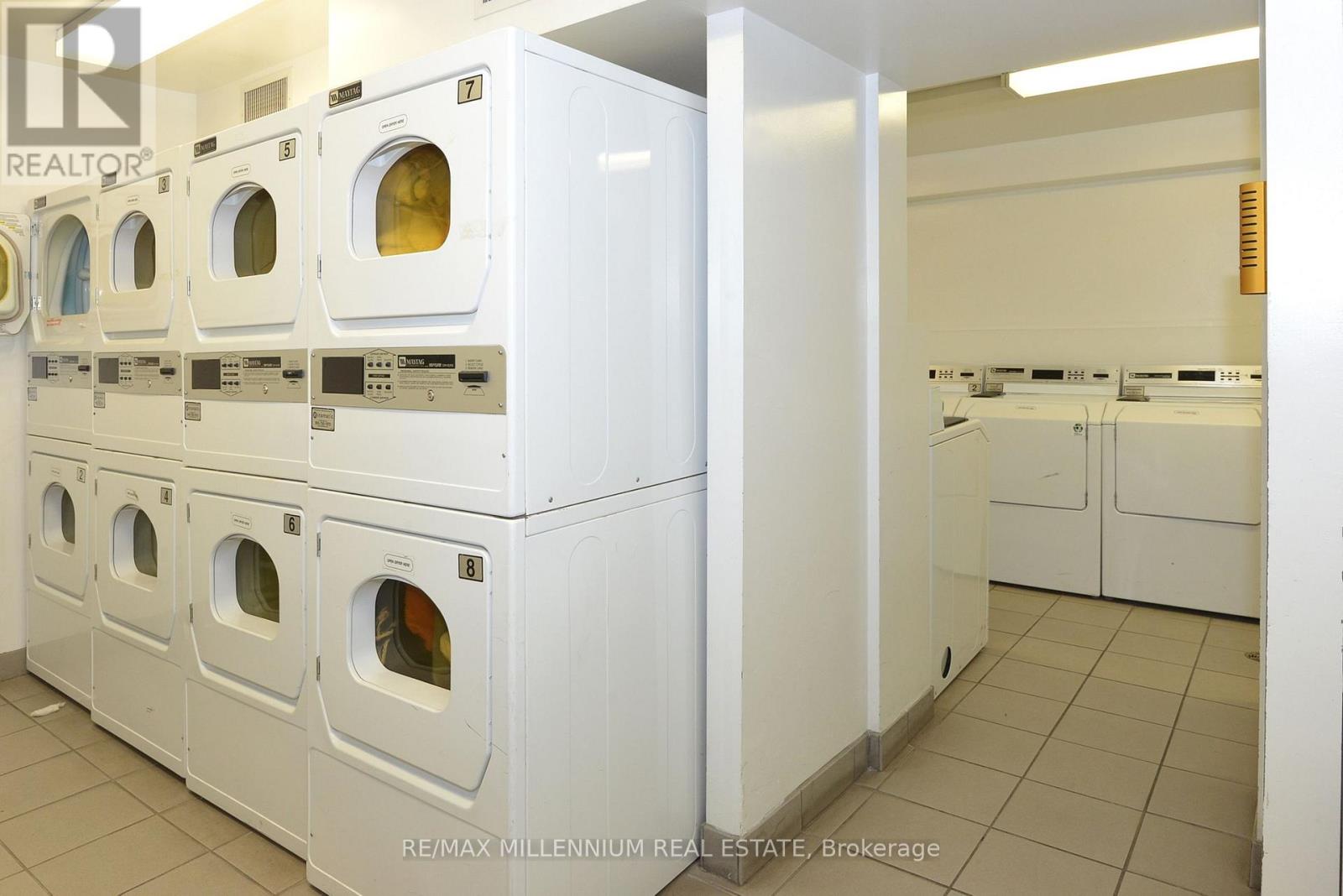 1117 - 800 Richmond Street, Toronto, Ontario  M6J 3N8 - Photo 12 - C12728046