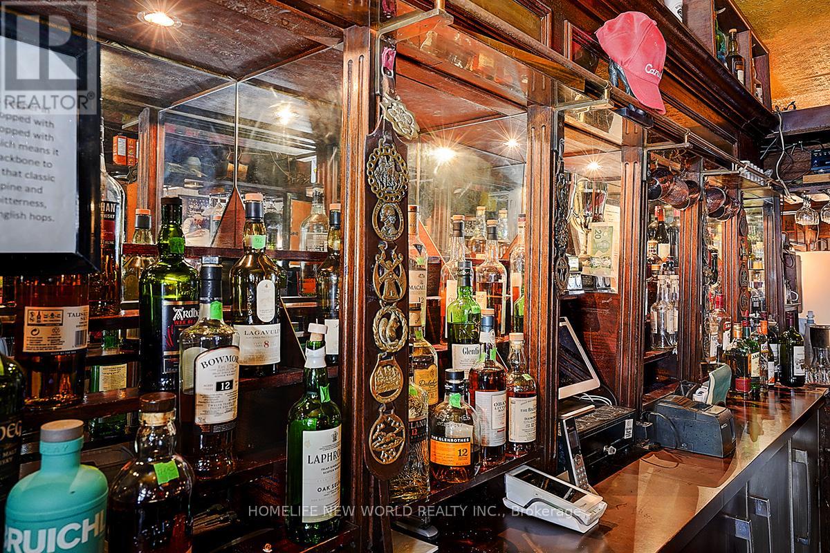 962 Kingston Road, Toronto, Ontario  M4E 1S7 - Photo 6 - E12728022