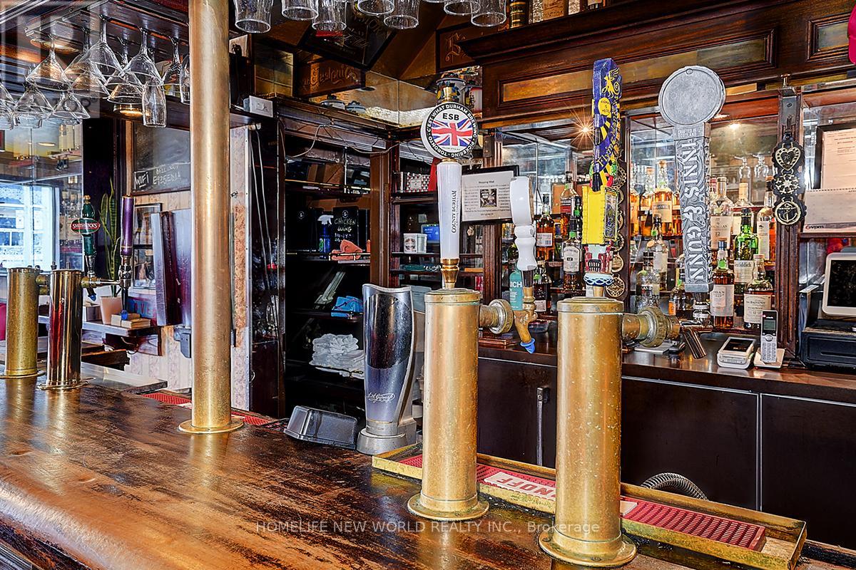 962 Kingston Road, Toronto, Ontario  M4E 1S7 - Photo 7 - E12728022