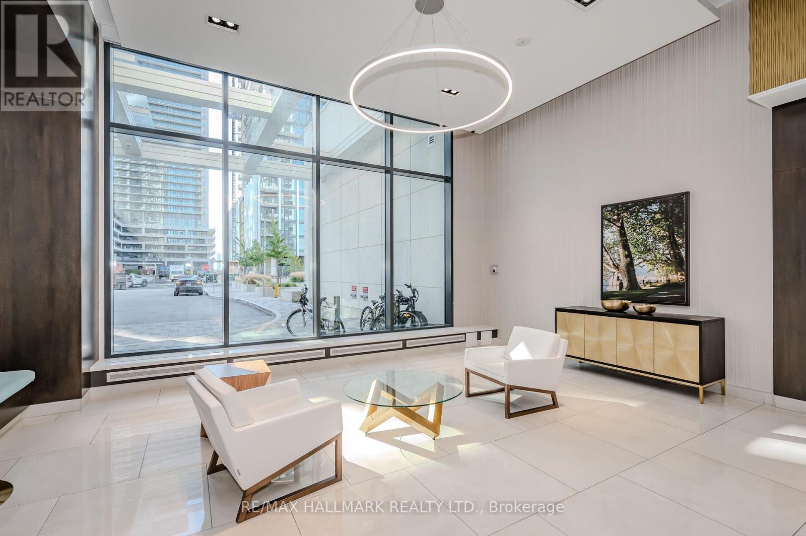 Ph114 - 9000 Jane Street, Vaughan, Ontario  L4K 0M6 - Photo 3 - N12728060