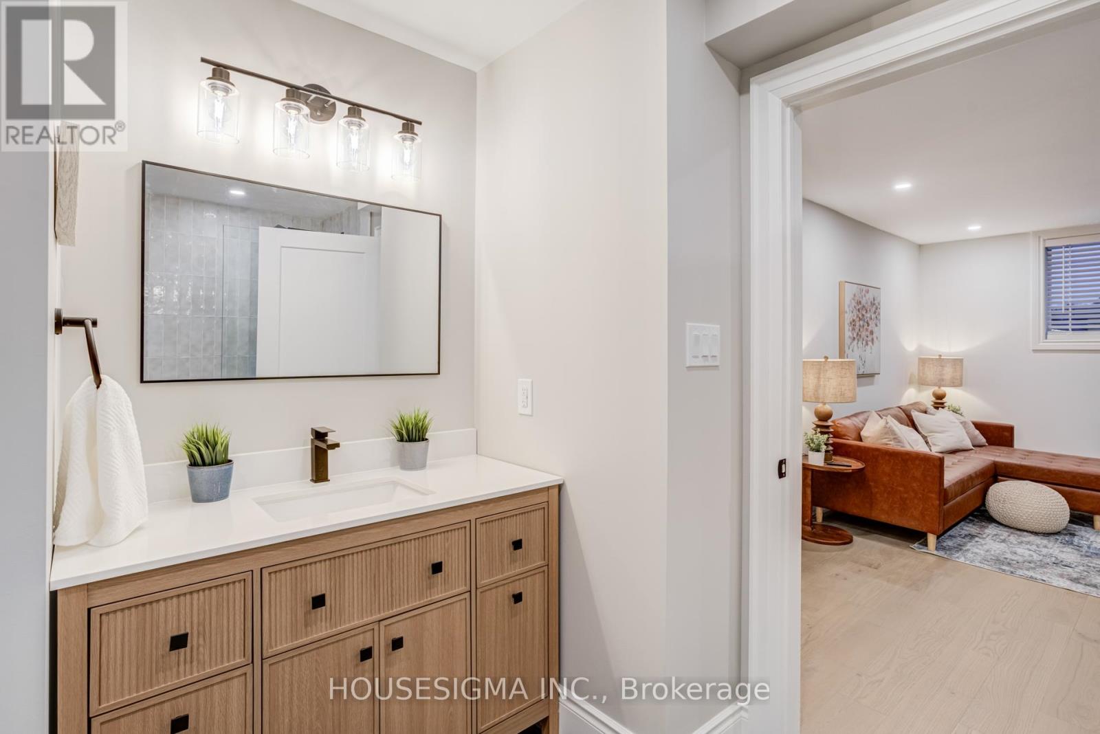 119 Town Line, Orangeville, Ontario  L9W 1V7 - Photo 5 - W12580942