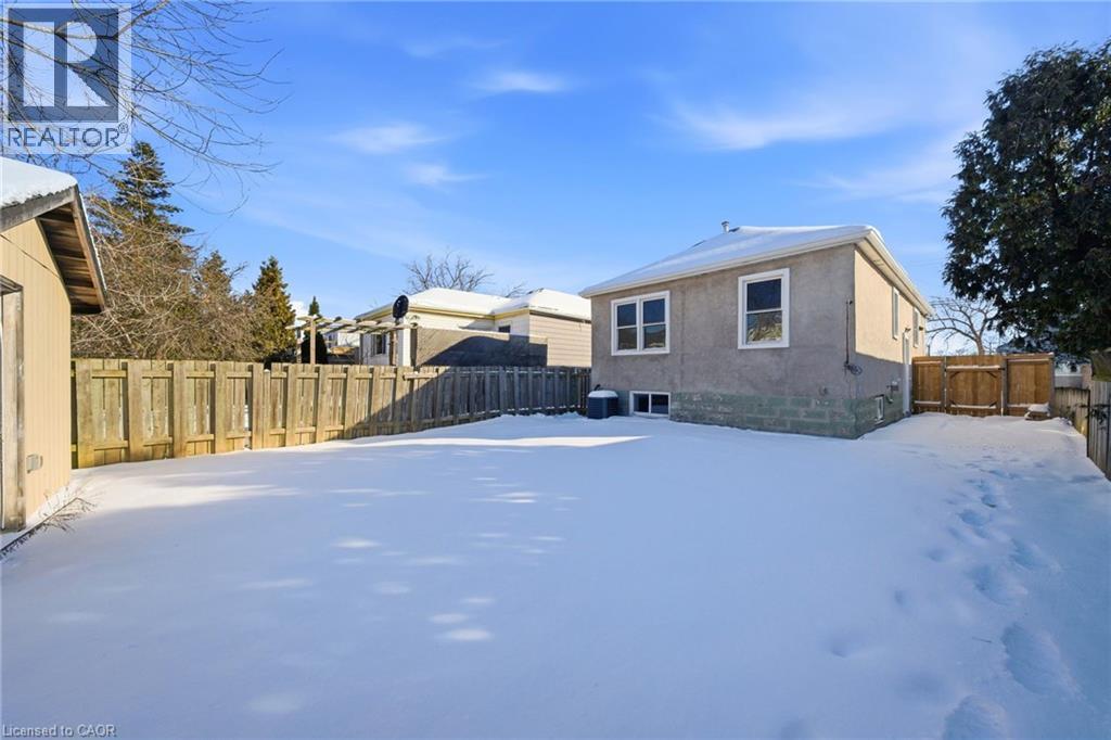 86 East 38th Street, Hamilton, Ontario  L8V 4E5 - Photo 28 - 40800814