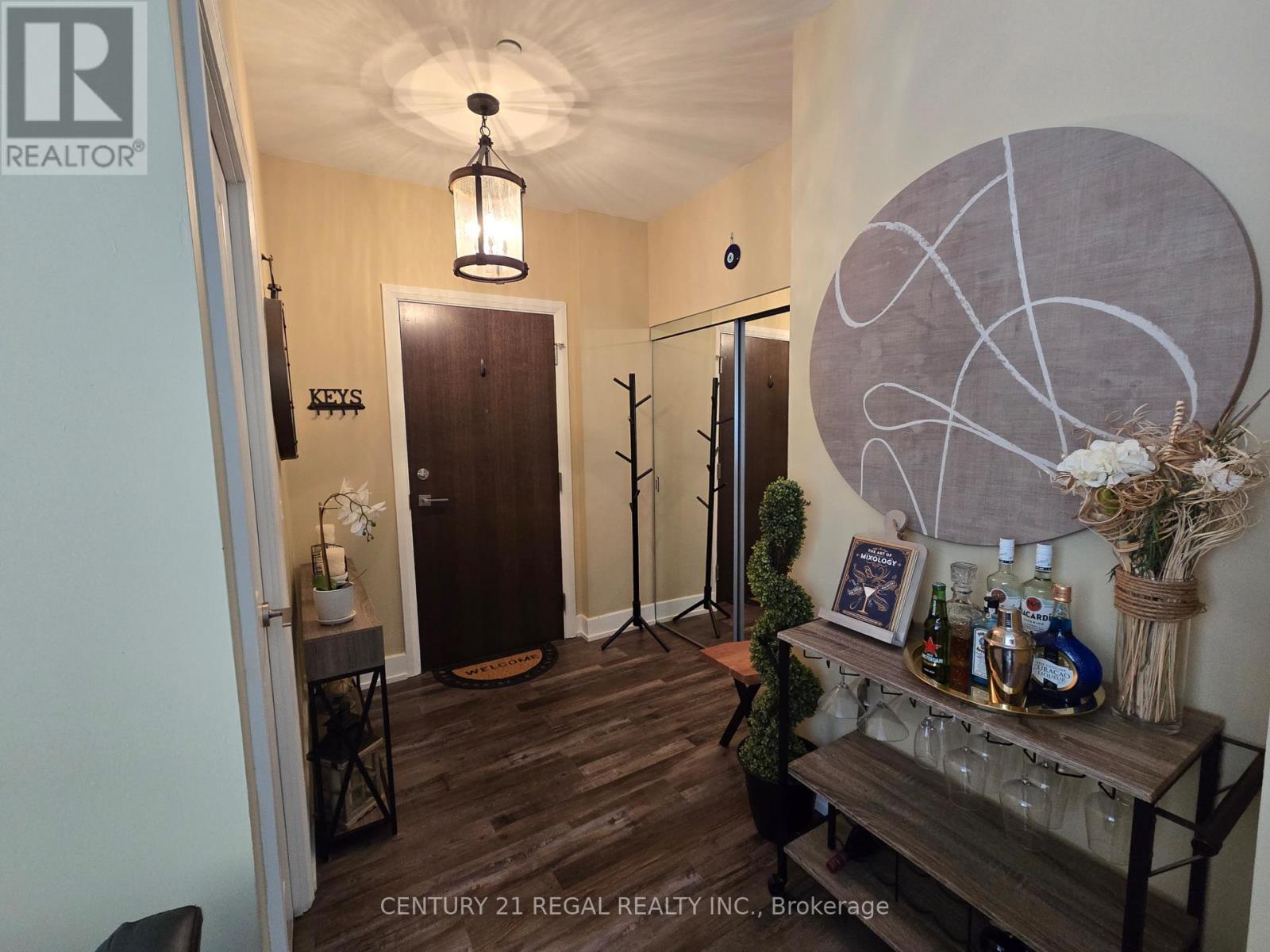 229 - 2 Eva Road, Toronto, Ontario  M9C 0A9 - Photo 4 - W12728018