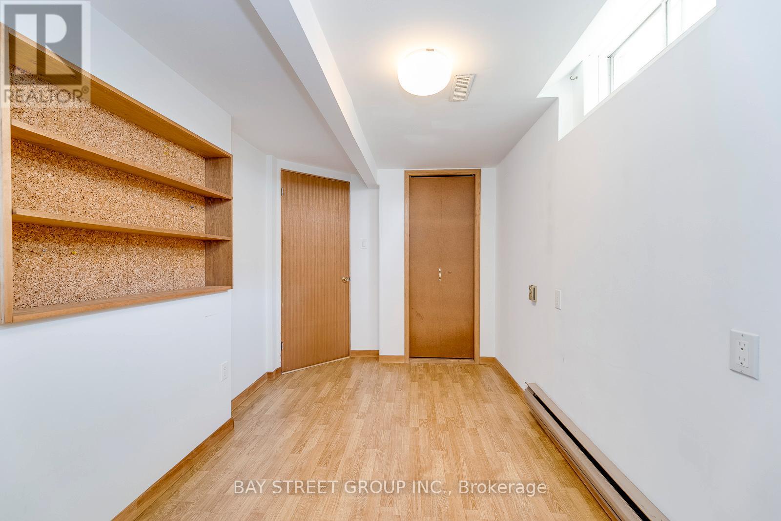 2281 Devon Road, Oakville, Ontario  L6J 5R2 - Photo 32 - W12728030