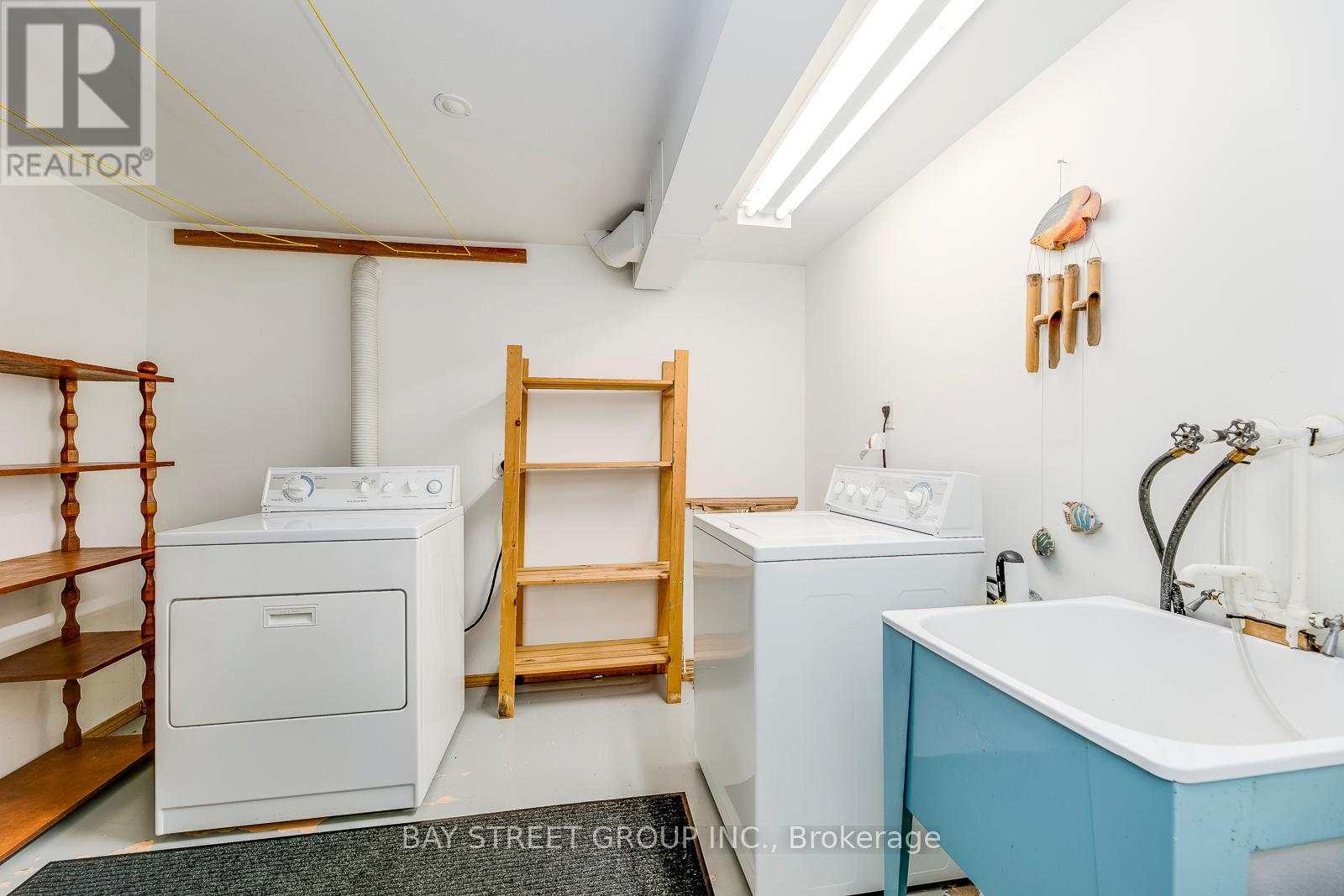 2281 Devon Road, Oakville, Ontario  L6J 5R2 - Photo 35 - W12728030