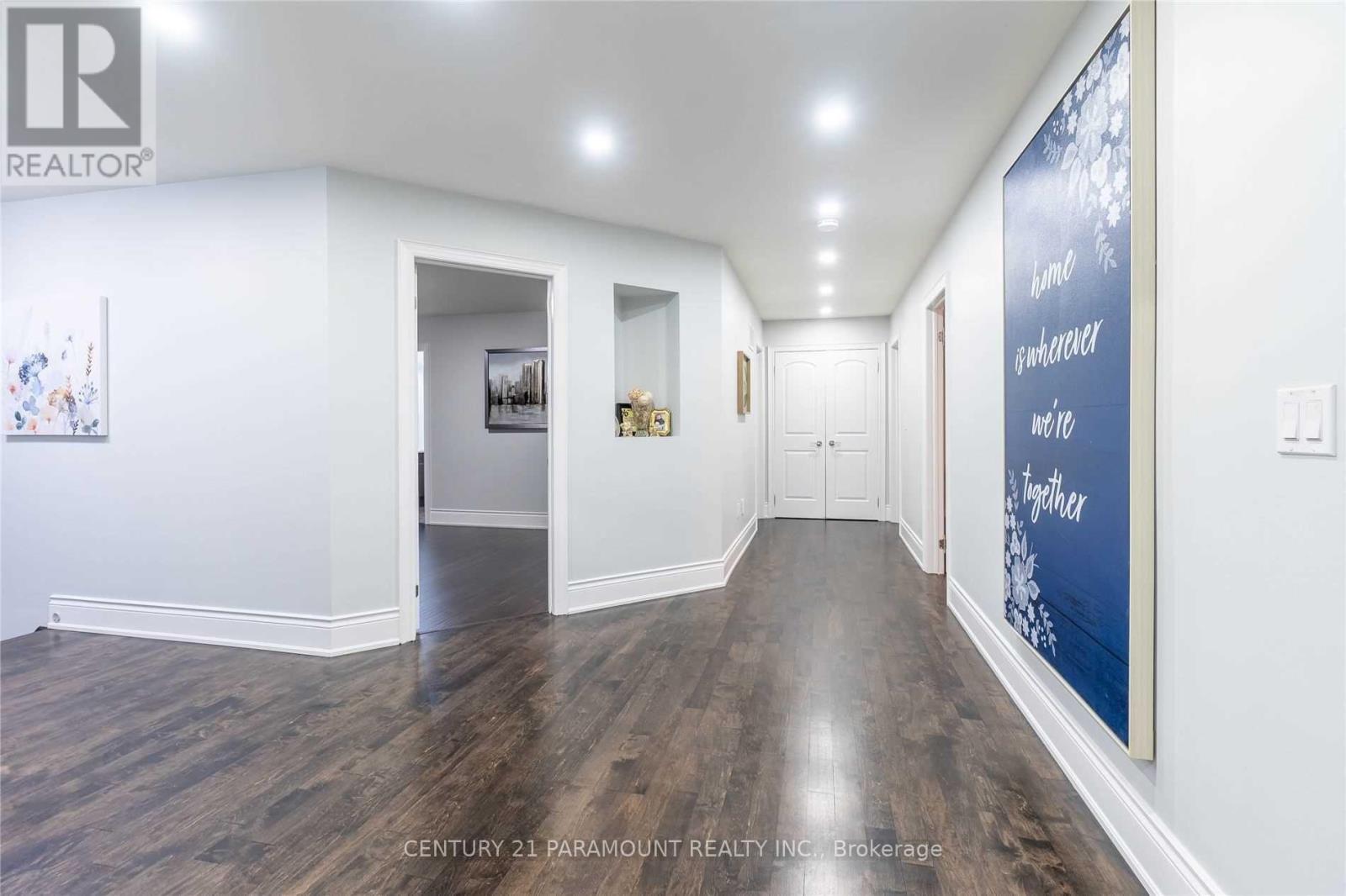 82 Leparc Road, Brampton, Ontario  L6P 2K2 - Photo 19 - W12728048