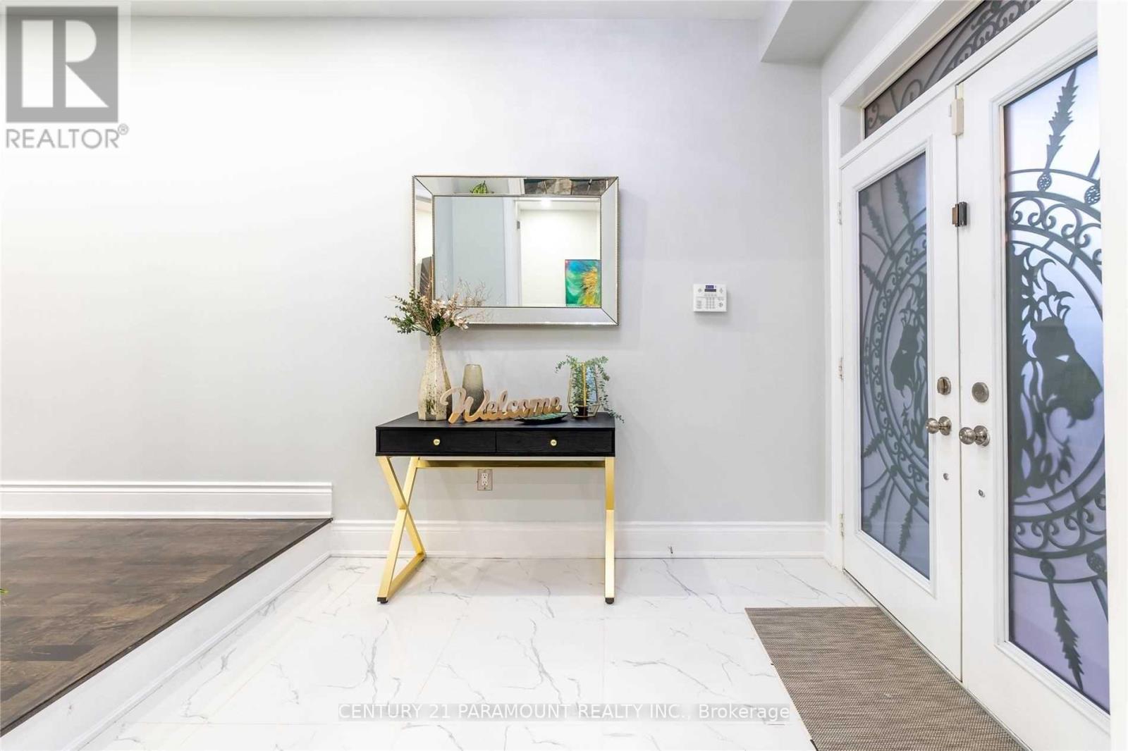 82 Leparc Road, Brampton, Ontario  L6P 2K2 - Photo 3 - W12728048