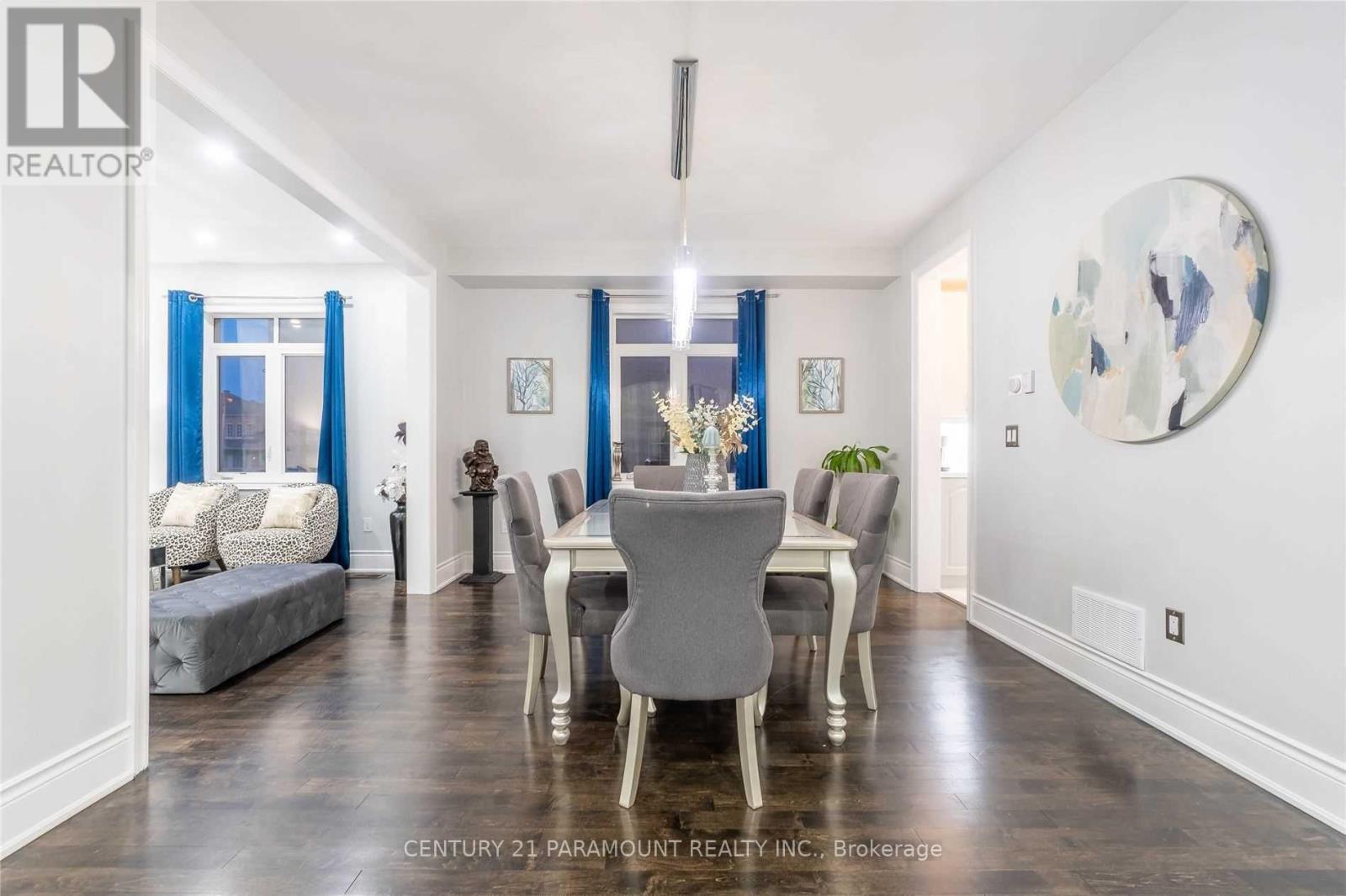 82 Leparc Road, Brampton, Ontario  L6P 2K2 - Photo 6 - W12728048