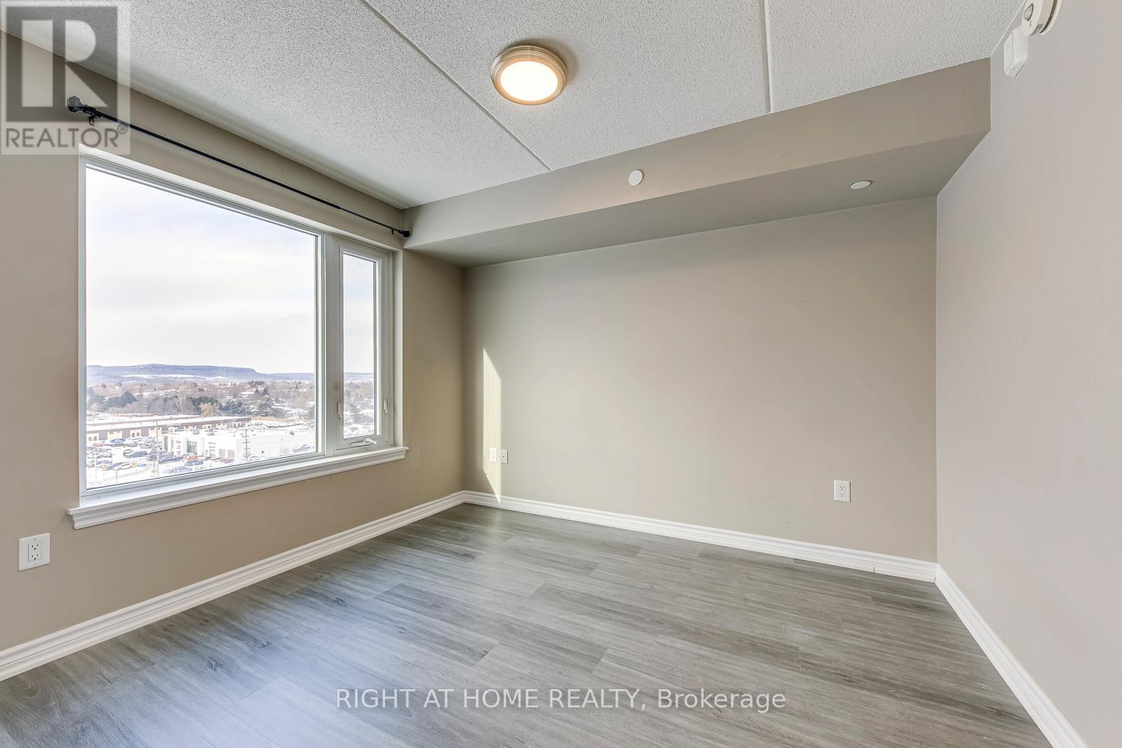 1007 - 716 Main Street E, Milton, Ontario  L9T 3P6 - Photo 18 - W12728054