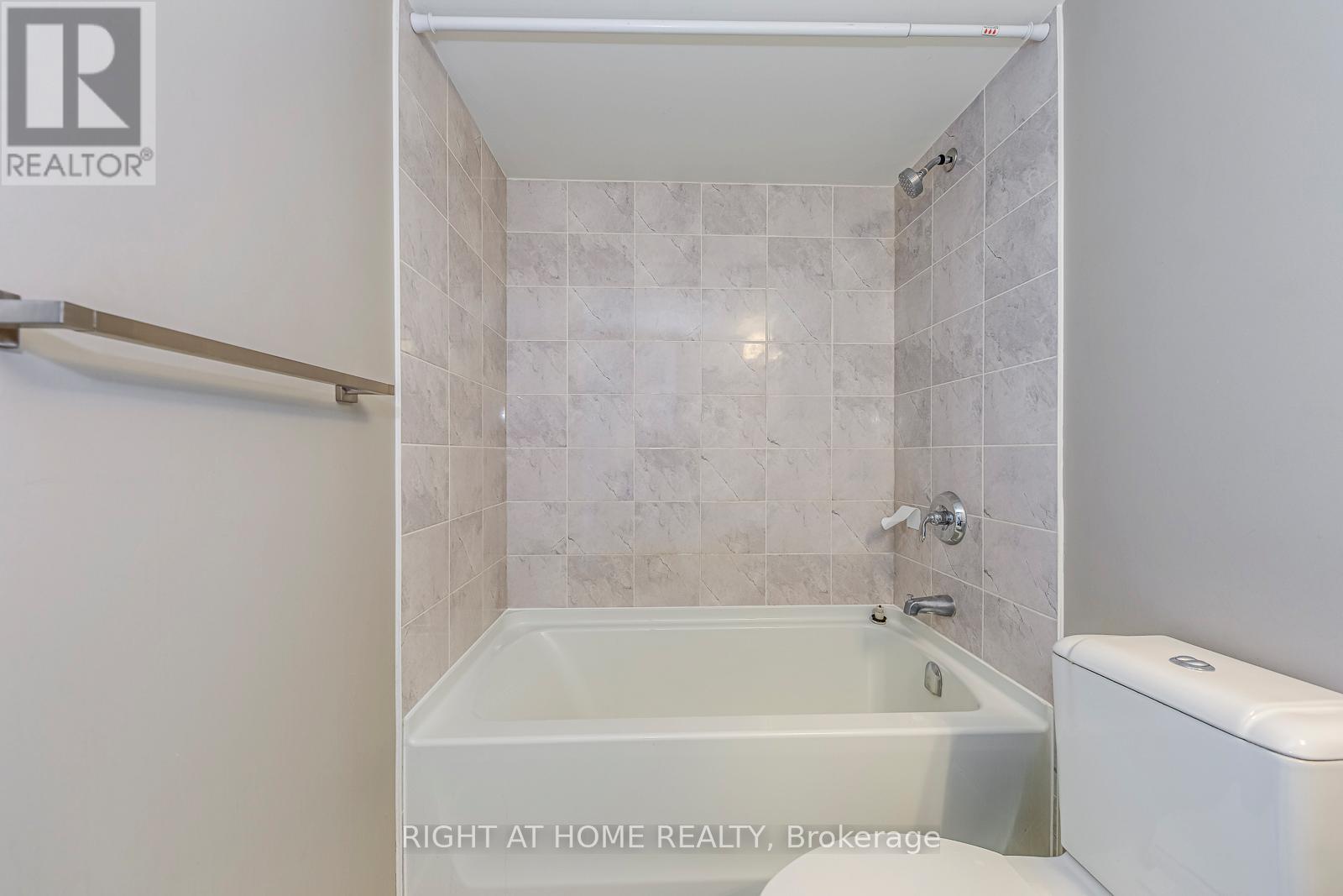 1007 - 716 Main Street E, Milton, Ontario  L9T 3P6 - Photo 22 - W12728058