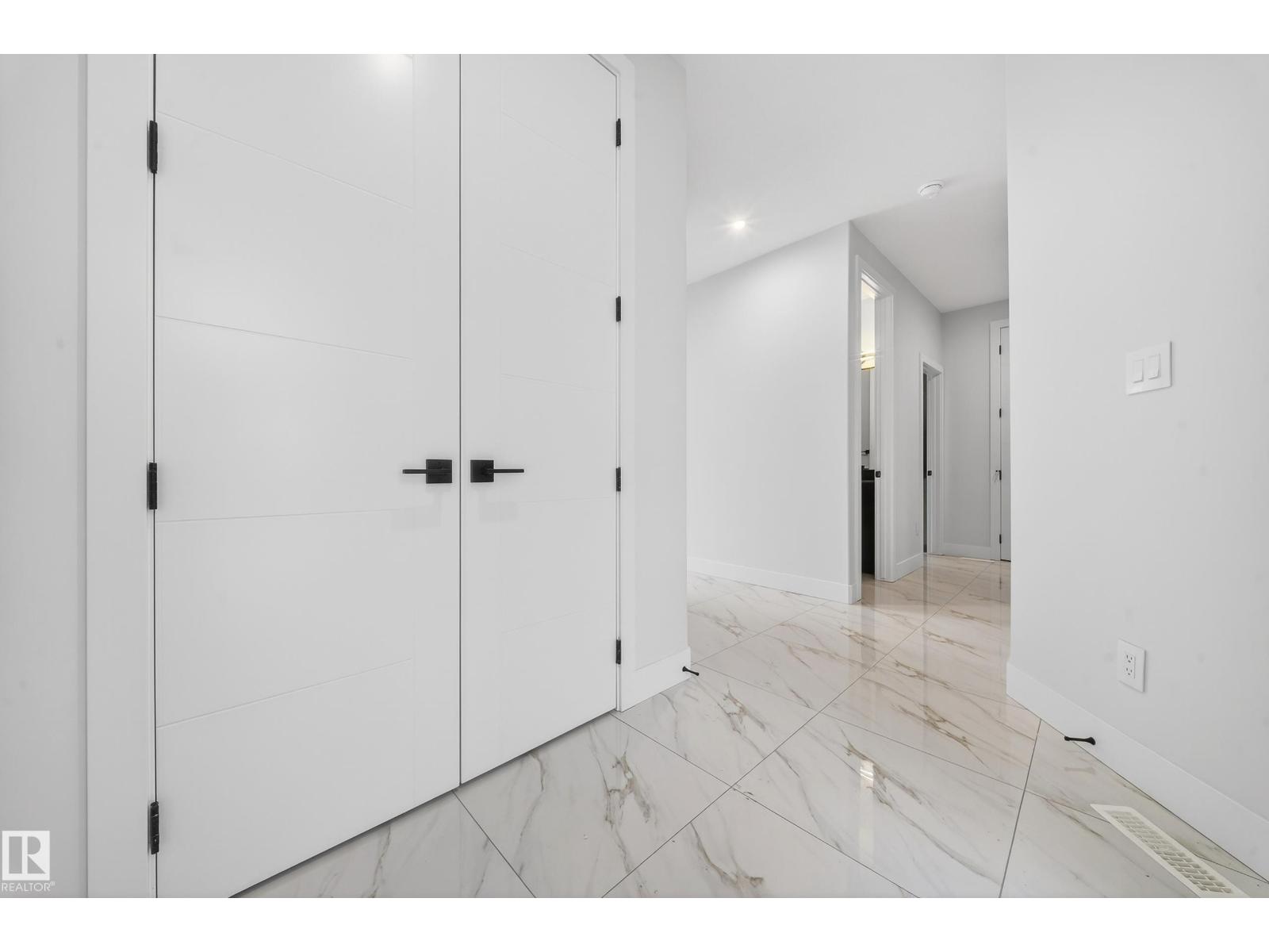 111 28 St Sw, Edmonton, Alberta  T6X 3E3 - Photo 9 - E4471044