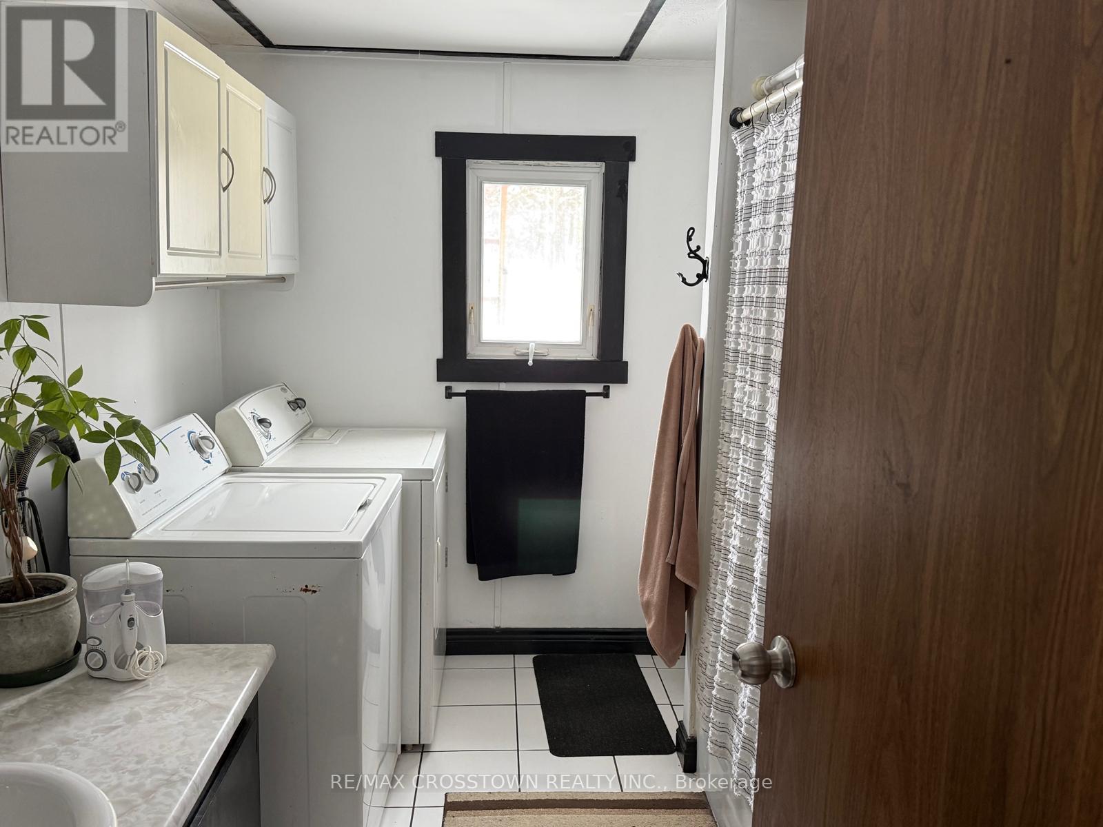 530 South Horn Lake Road, Armour, Ontario  P0A 1C0 - Photo 11 - X12728062