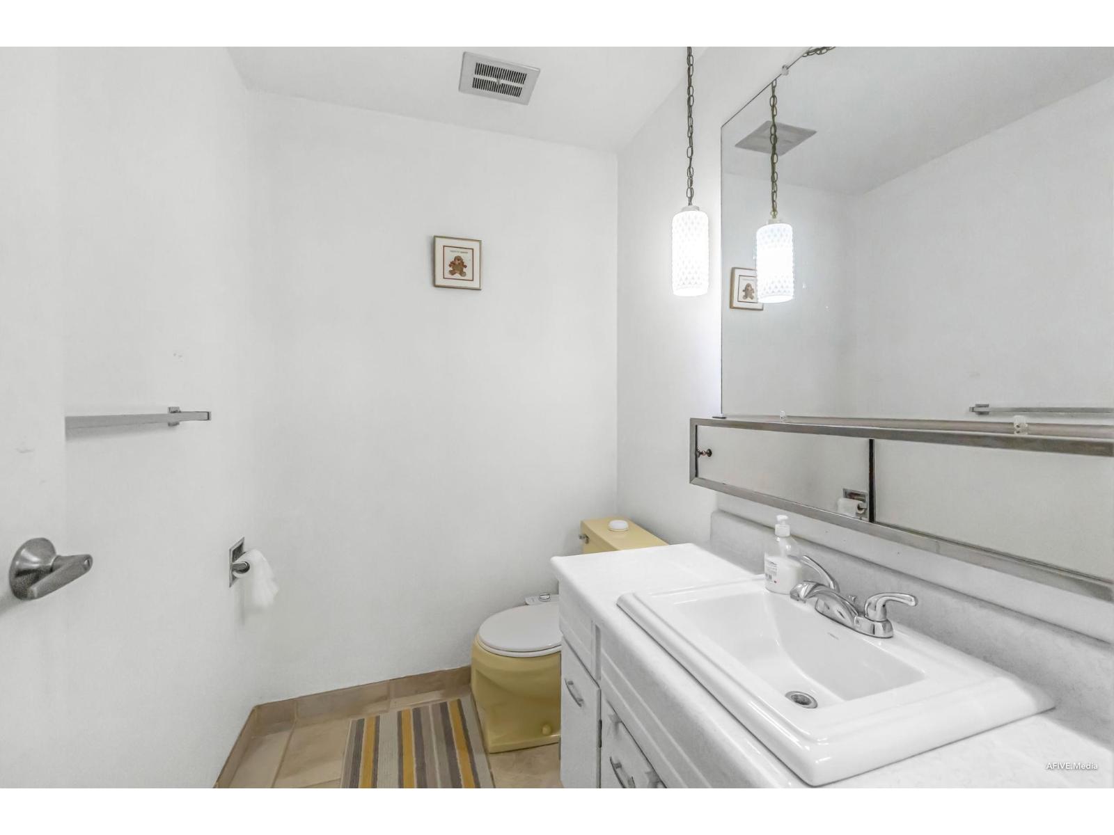 304 13530 Hilton Road, Surrey, British Columbia V3R 5J4 - Photo 15 - R3082192