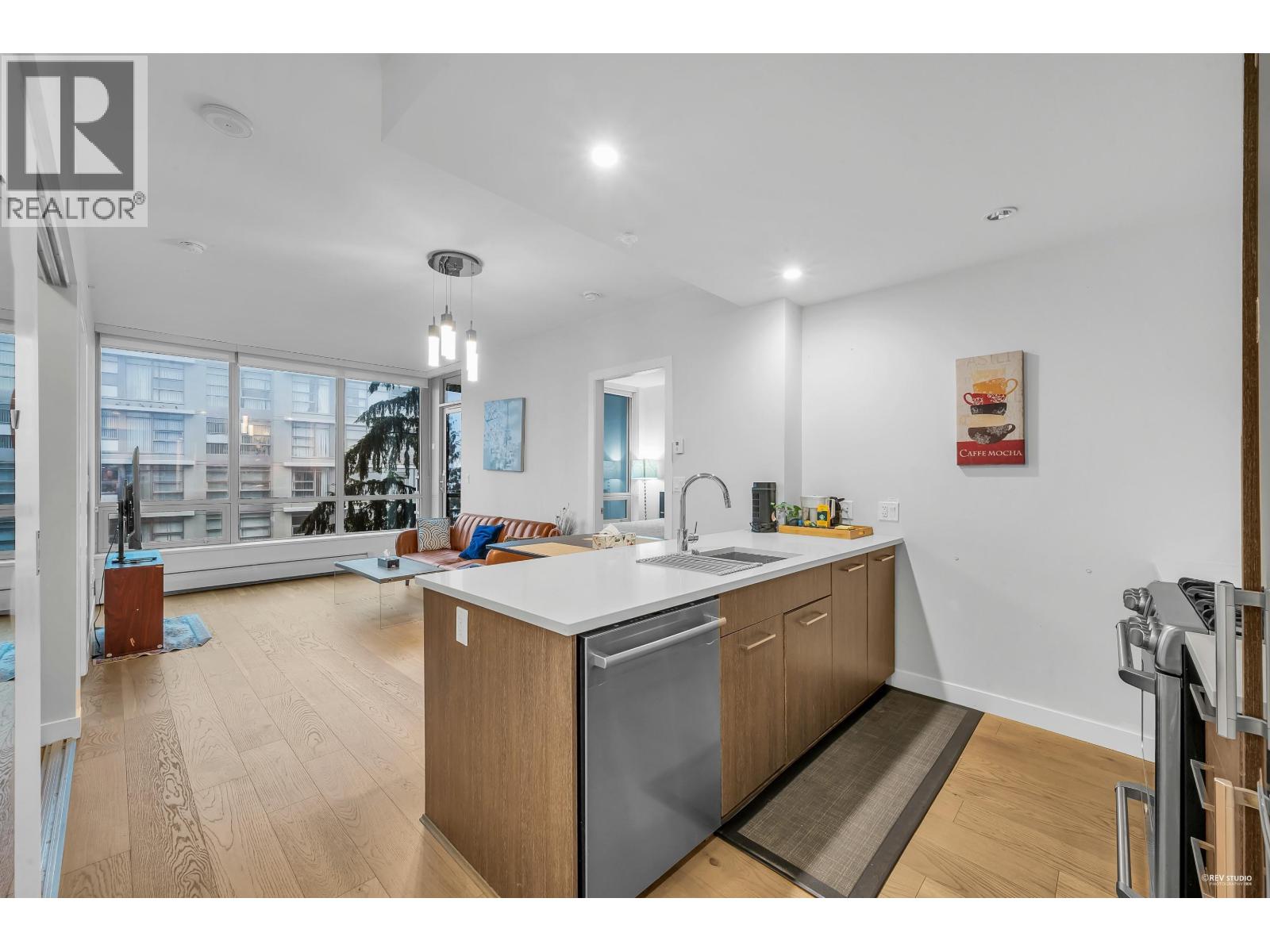 1005 9080 University Crescent, Burnaby, British Columbia  V5A 0B7 - Photo 4 - R3061857