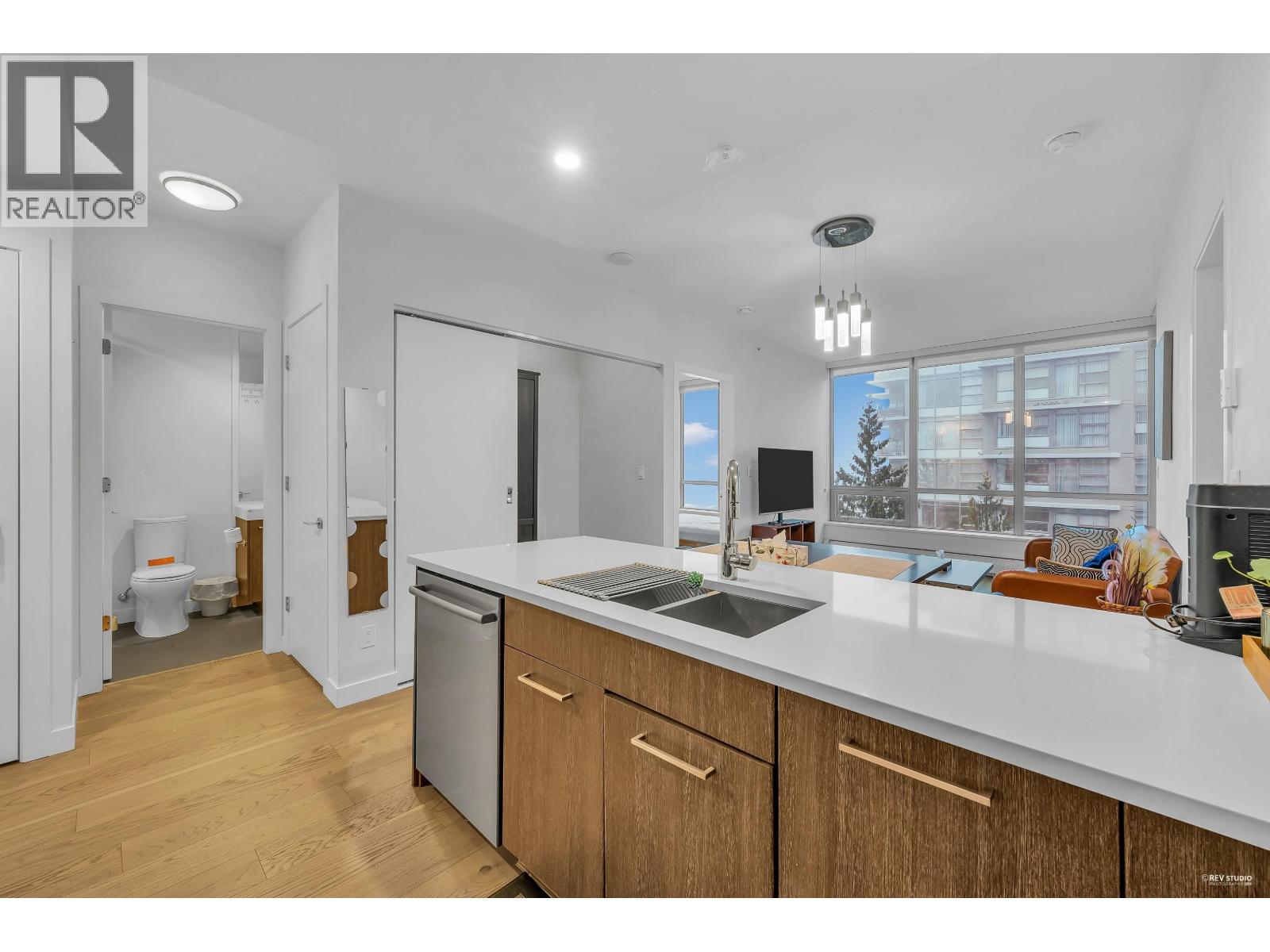 1005 9080 University Crescent, Burnaby, British Columbia  V5A 0B7 - Photo 6 - R3061857