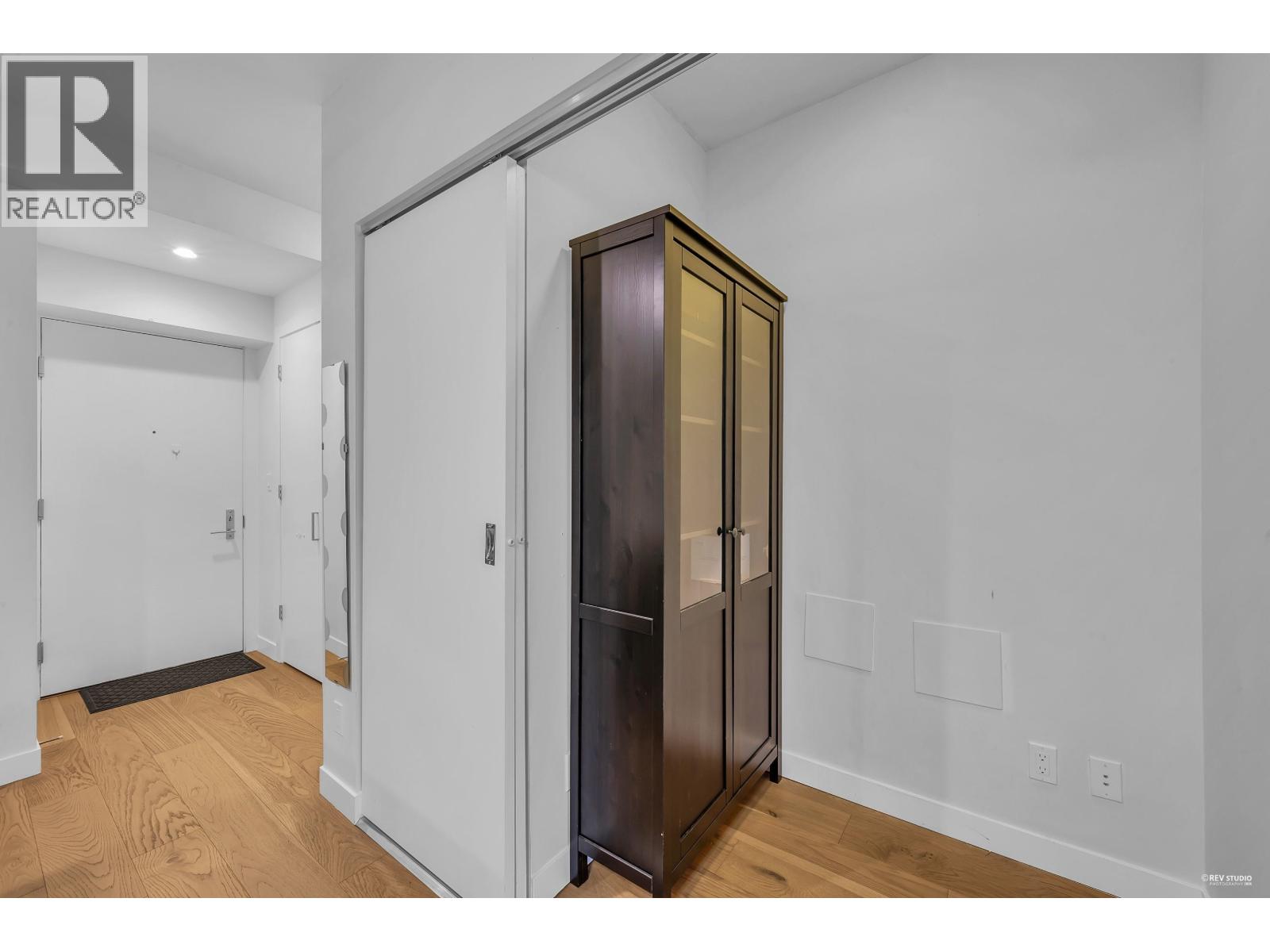 1005 9080 University Crescent, Burnaby, British Columbia  V5A 0B7 - Photo 10 - R3061857