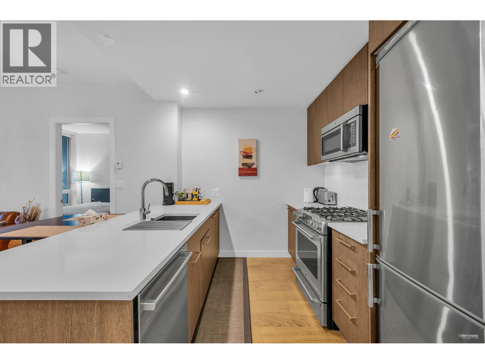 1005 9080 University Crescent, Burnaby, British Columbia  V5A 0B7 - Photo 8 - R3061857