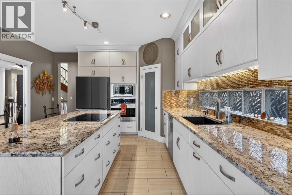 14 Christie Estate Terrace Sw, Calgary, Alberta  T3H 2Z4 - Photo 20 - A2279065