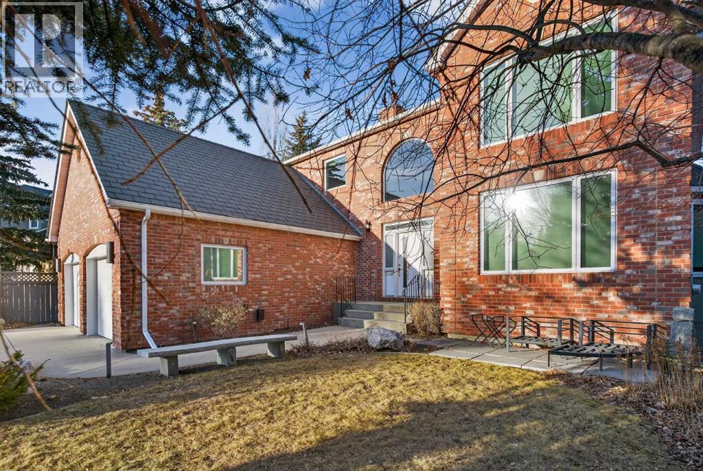 14 Christie Estate Terrace Sw, Calgary, Alberta  T3H 2Z4 - Photo 4 - A2279065