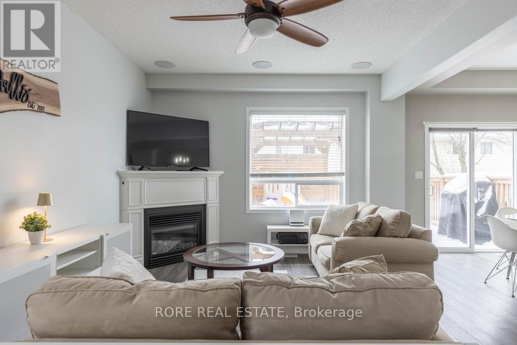 5081 Serena Drive, Lincoln, Ontario  L3J 1W4 - Photo 9 - X12728068