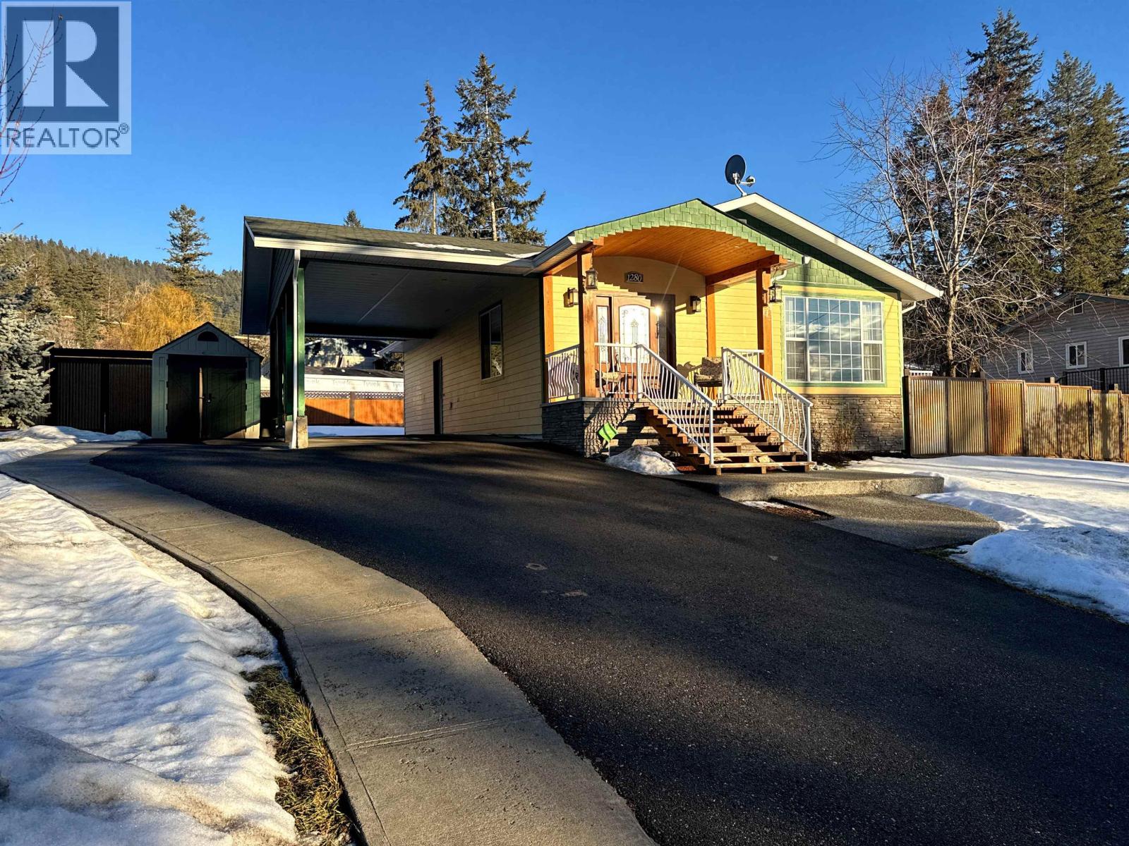 1280 N ELEVENTH AVENUE, Williams Lake, British Columbia