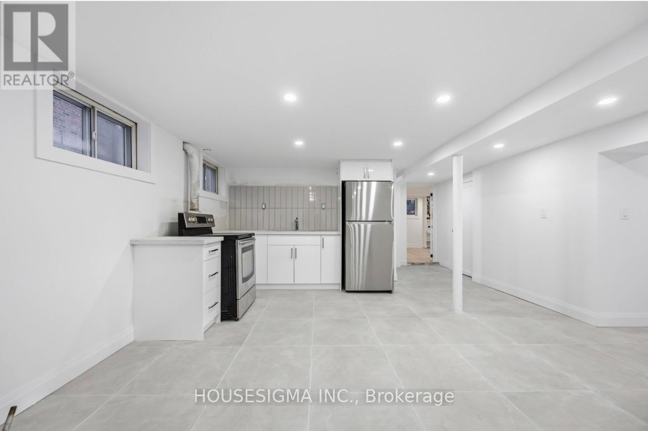 BASEMENT - 66 VAUXHALL DRIVE, Toronto, Ontario