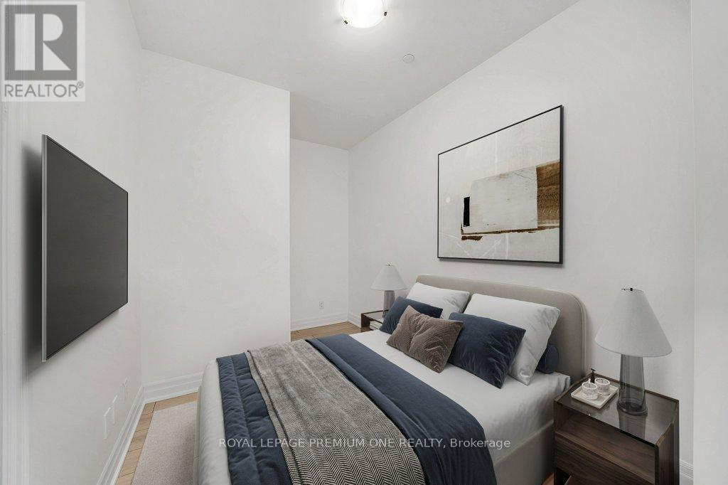 306 - 30 Elm Drive W, Mississauga, Ontario  L5A 4C3 - Photo 17 - W12728082