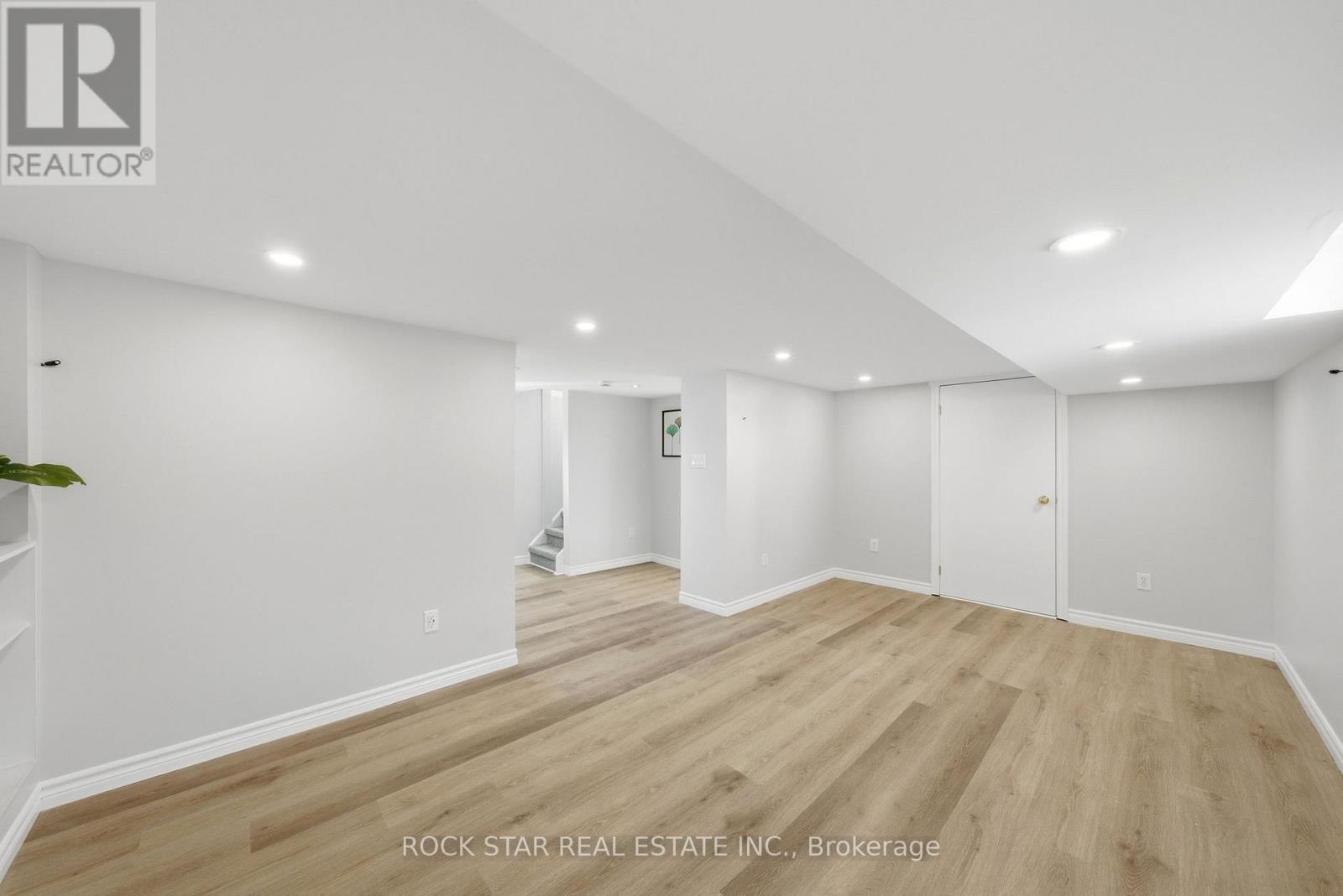 86 East 38th Street, Hamilton, Ontario  L8V 4E5 - Photo 21 - X12728076