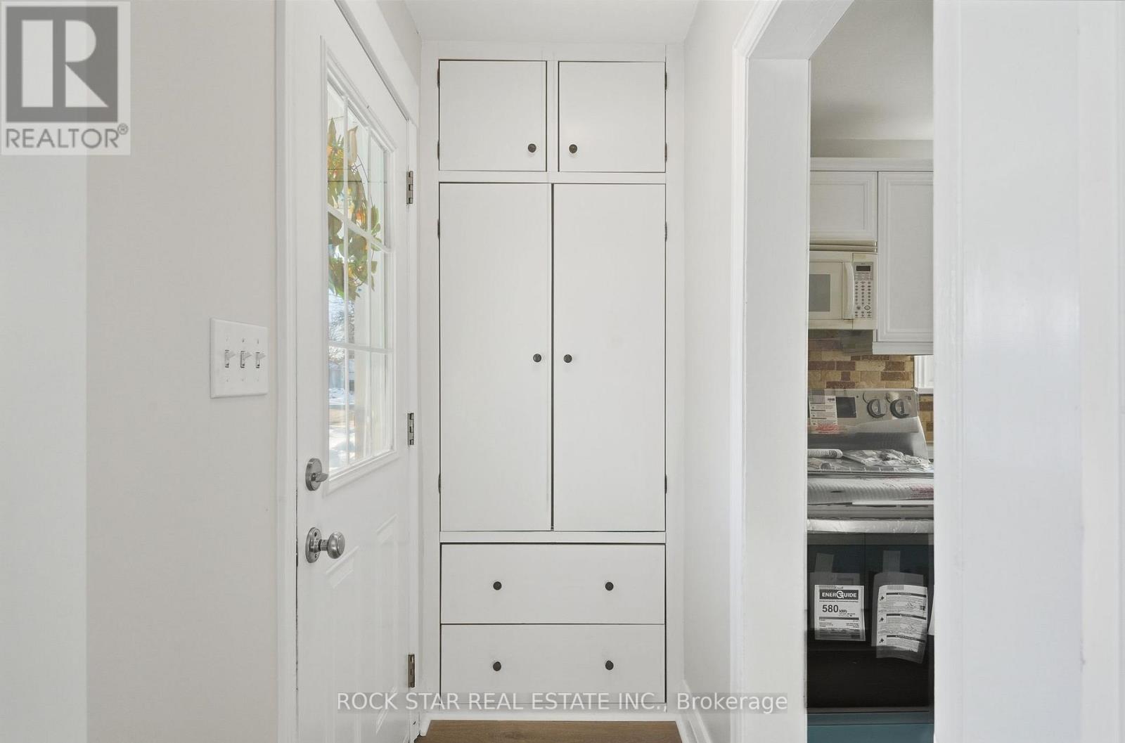 86 East 38th Street, Hamilton, Ontario  L8V 4E5 - Photo 5 - X12728076