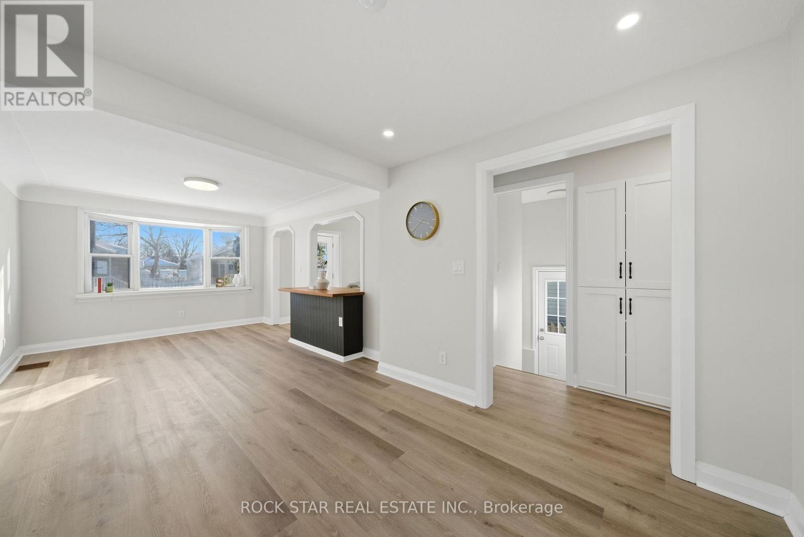 86 East 38th Street, Hamilton, Ontario  L8V 4E5 - Photo 7 - X12728076