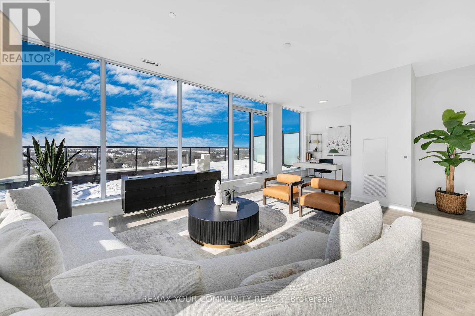 1002 - 8188 Yonge Street, Vaughan, Ontario  L4J 0M2 - Photo 8 - N12718954