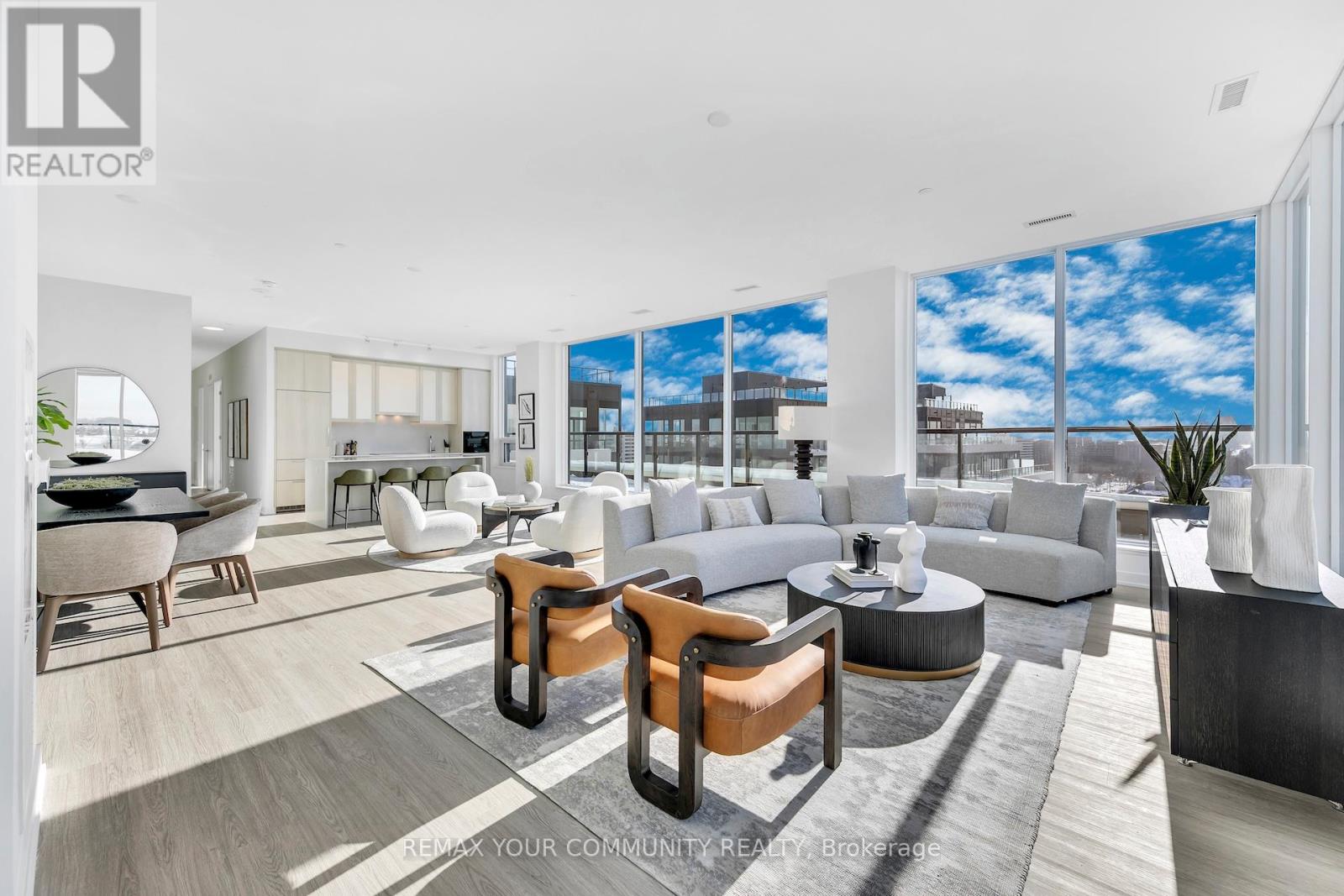 1002 - 8188 Yonge Street, Vaughan, Ontario  L4J 0M2 - Photo 5 - N12718954