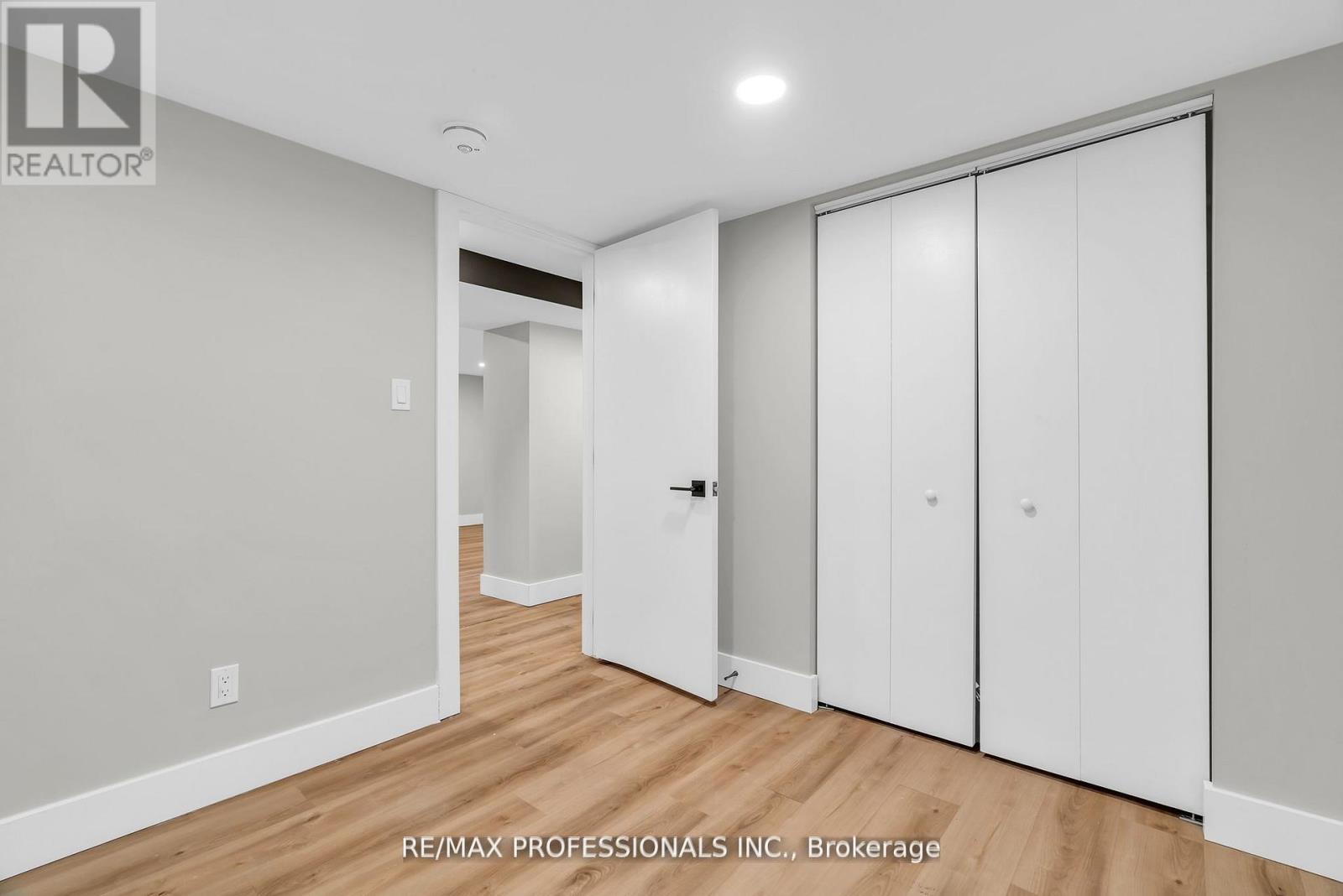 Lower - 139 Byron Avenue, Kitchener, Ontario  N2C 1Z7 - Photo 12 - X12583344