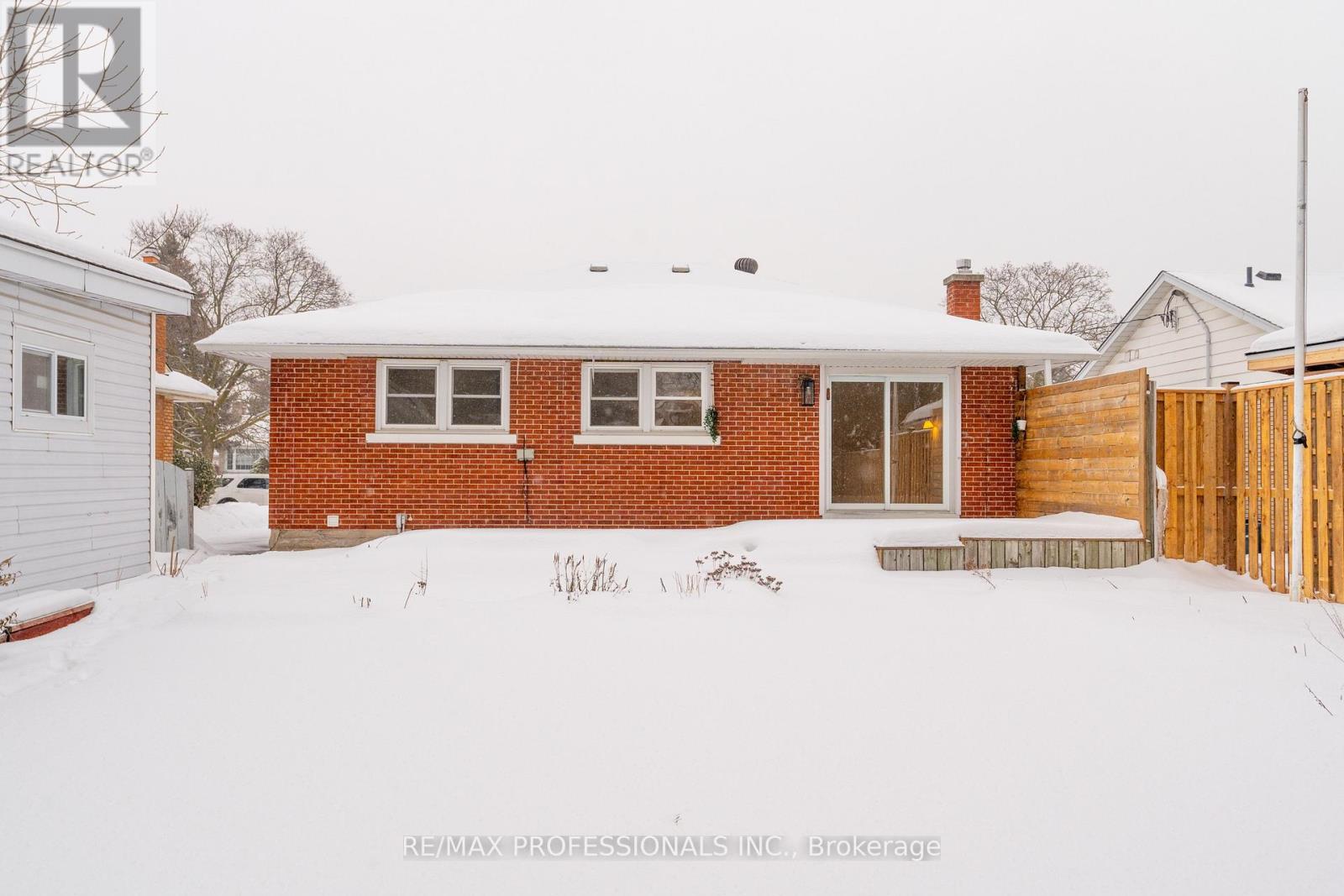 Lower - 139 Byron Avenue, Kitchener, Ontario  N2C 1Z7 - Photo 20 - X12583344