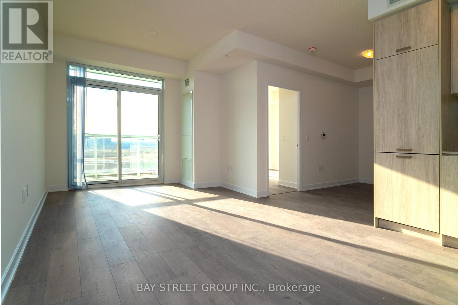 906 - 10 Honeycrisp Crescent N, Vaughan, Ontario  L4K 0M7 - Photo 8 - N12728088