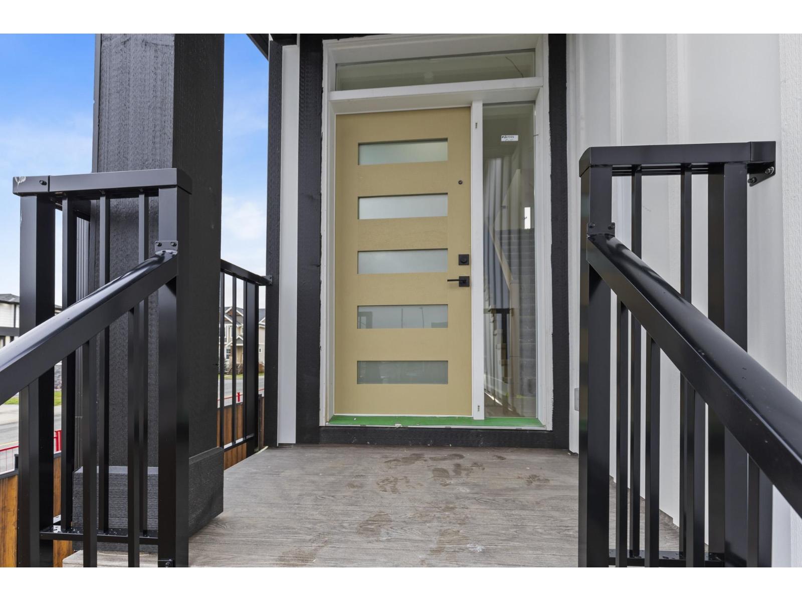 8590 Dunbar Way, Mission, British Columbia  V4S 0A7 - Photo 7 - R3073232